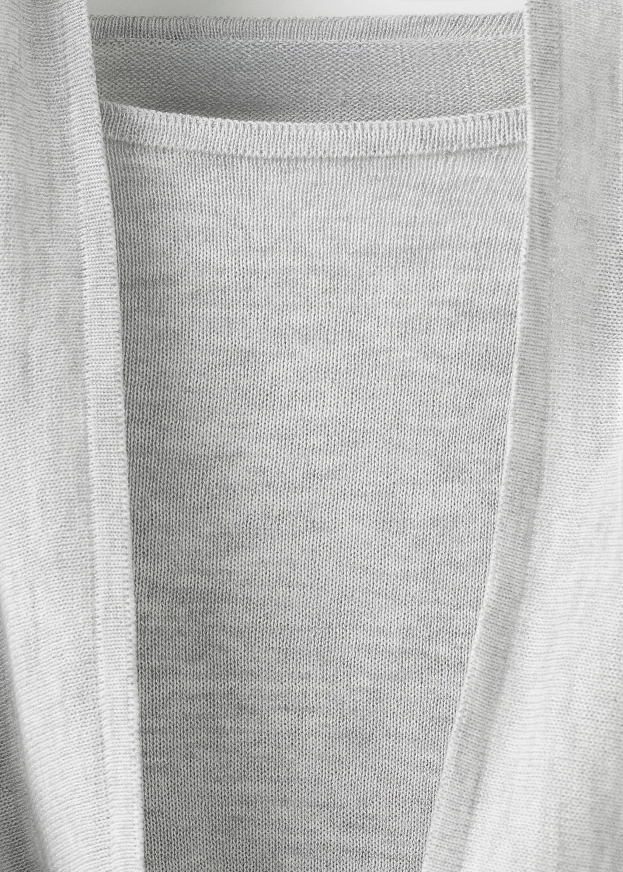 Combined-design sweater - Details of the article 8