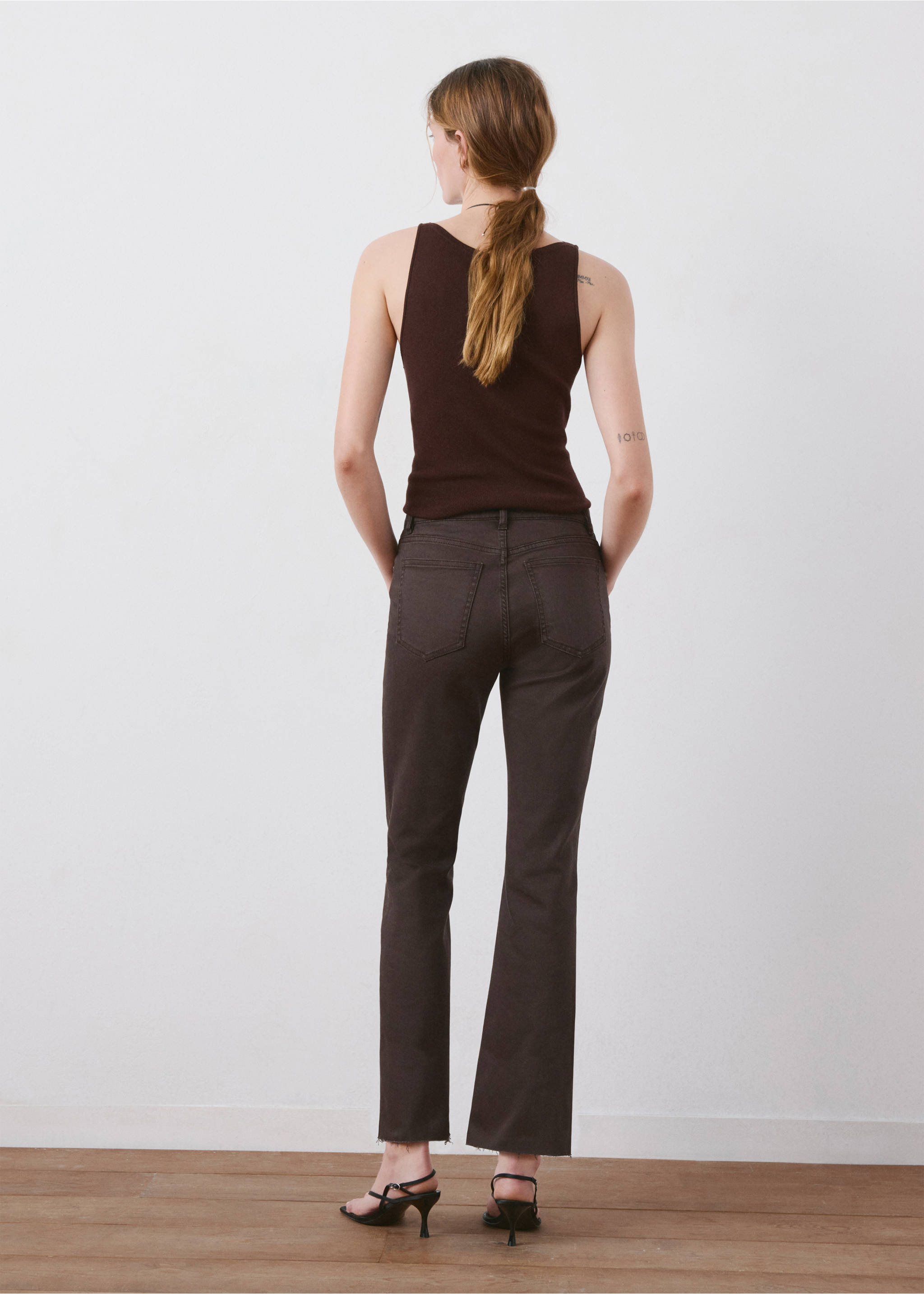Texans Sienna flare crop - Revers de l'article, Xocolata. Ref: 27031189-00.