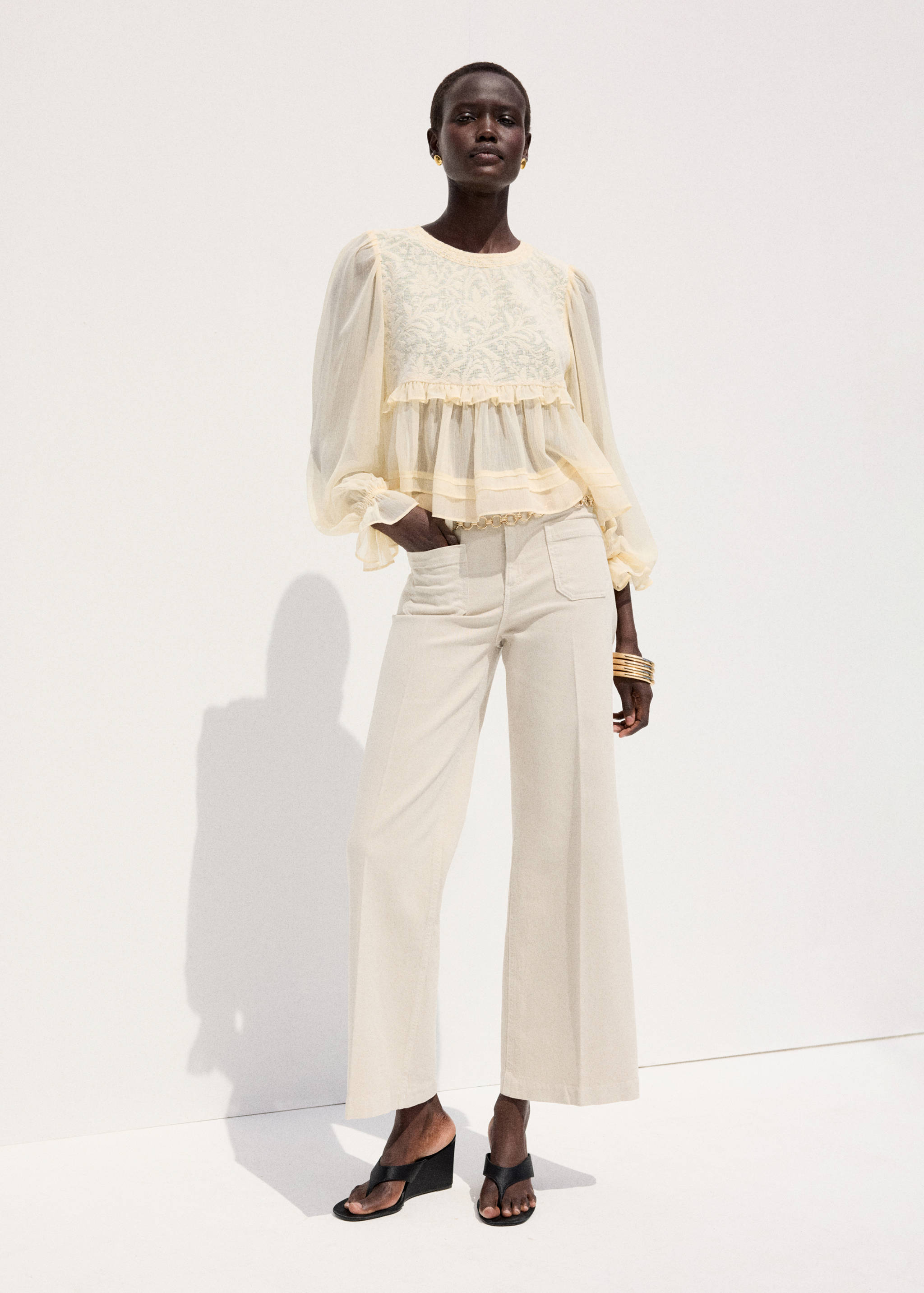 Wide leg jeans with pockets - General plane