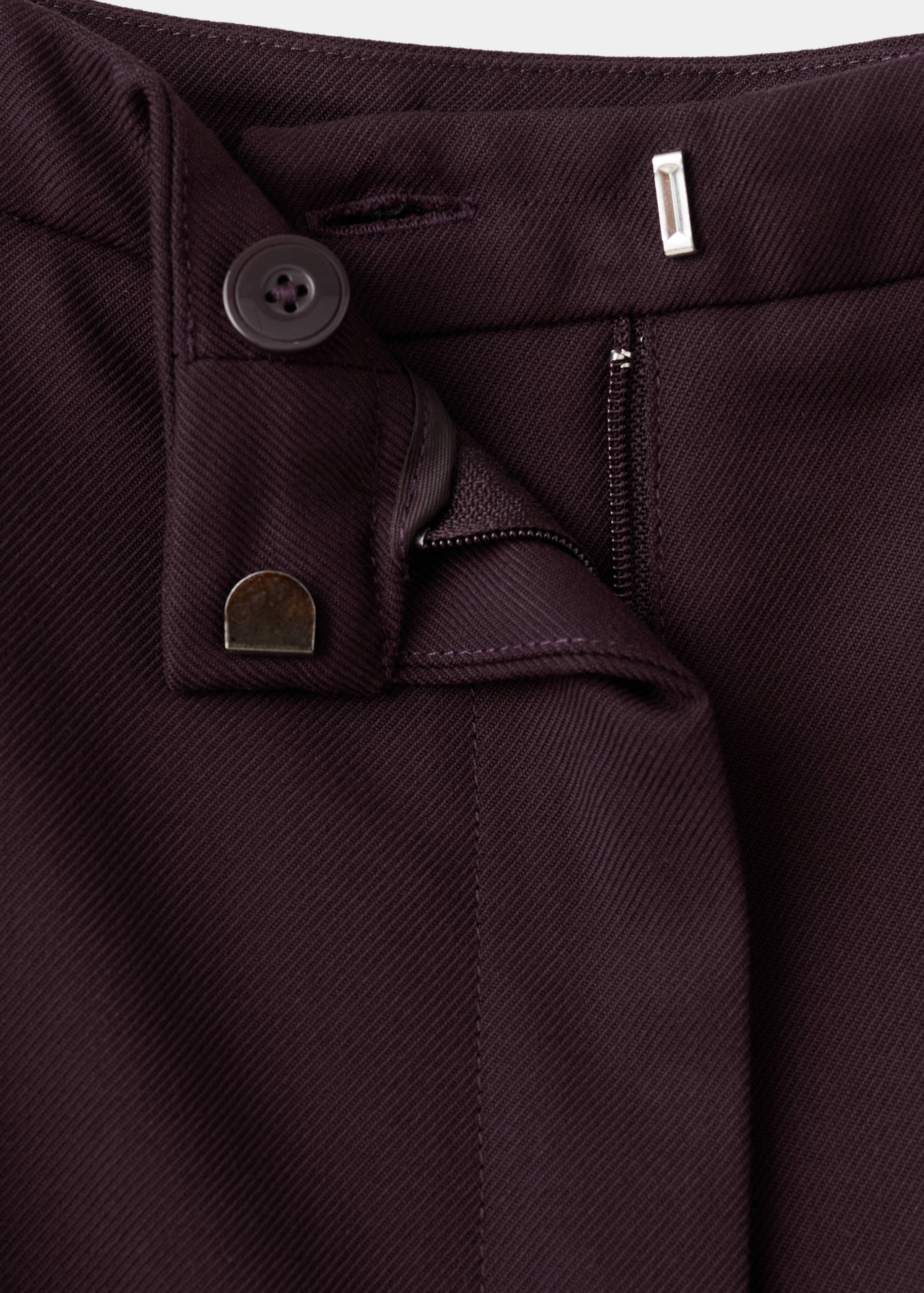 Wide leg mid-rise pleated trousers - Details of the article 8