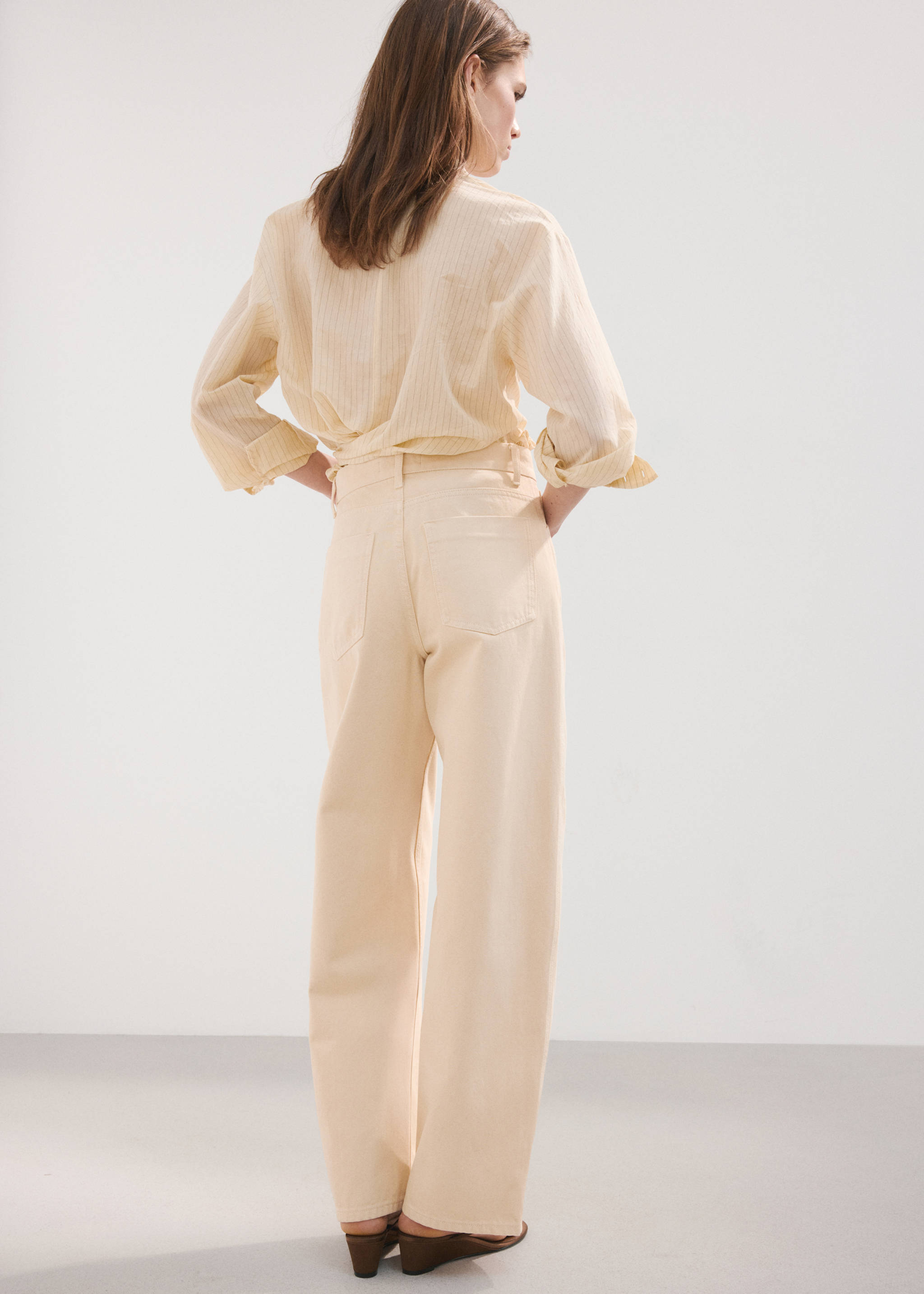 Mid-rise balloon jeans - Reverse of the article