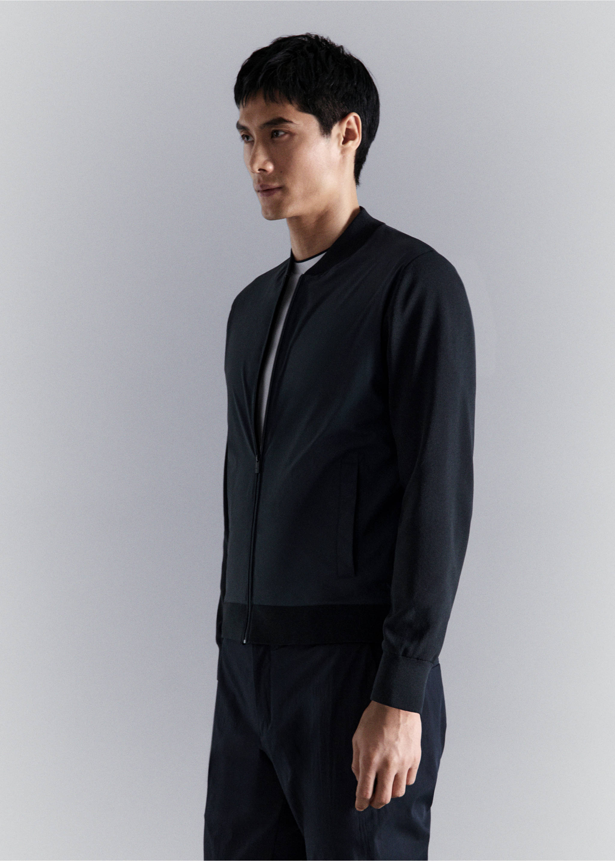 Veste bomber en maille combinée - Détail de l'article 2, Bleu marine. Ref: 27034429-00.