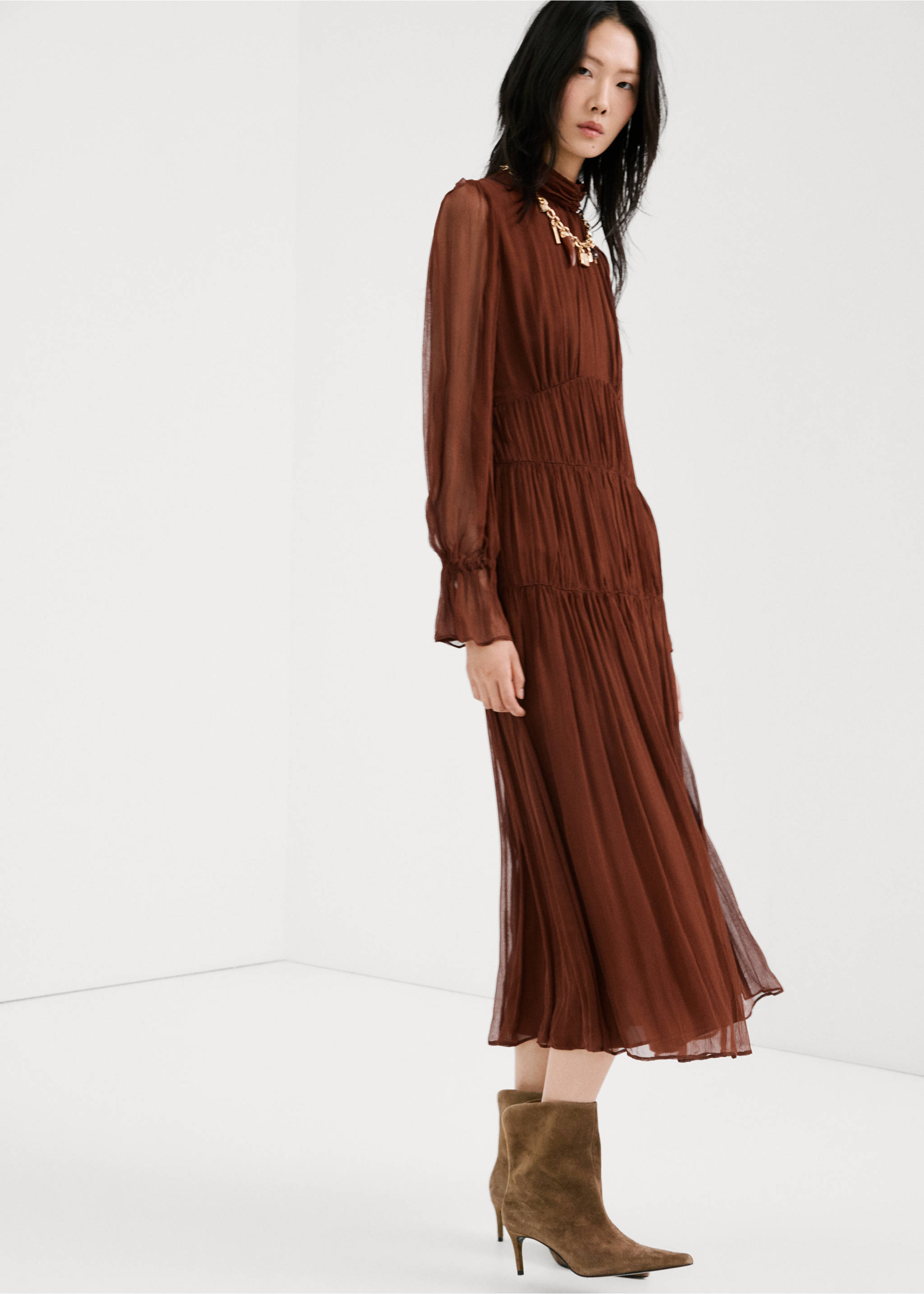 Pleated chiffon dress - General plane, Chocolate. Ref: 27034441-00.