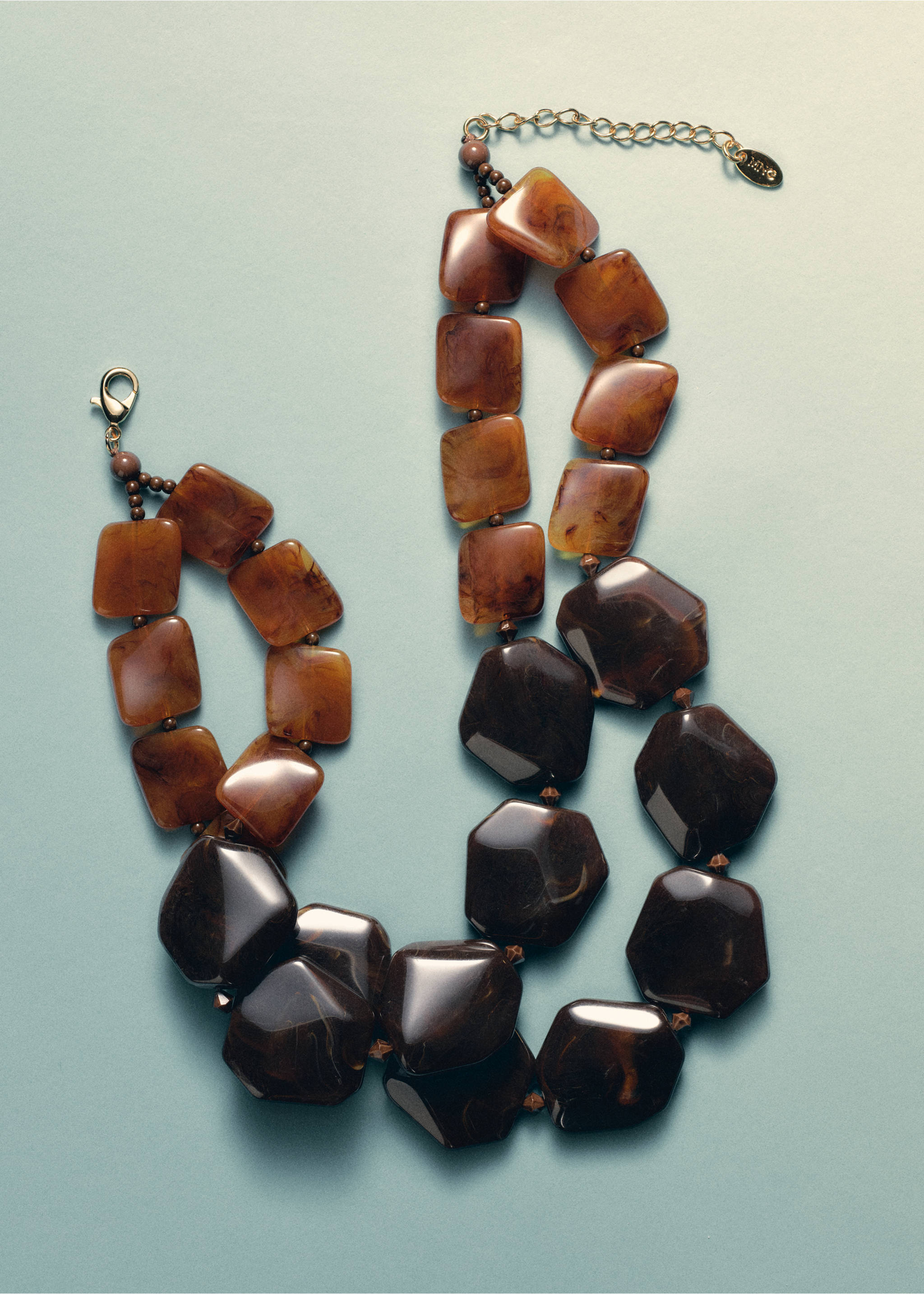 Resin collar necklace with large geometric amber and dark brown beads., Brown. Ref: 27035982-00.