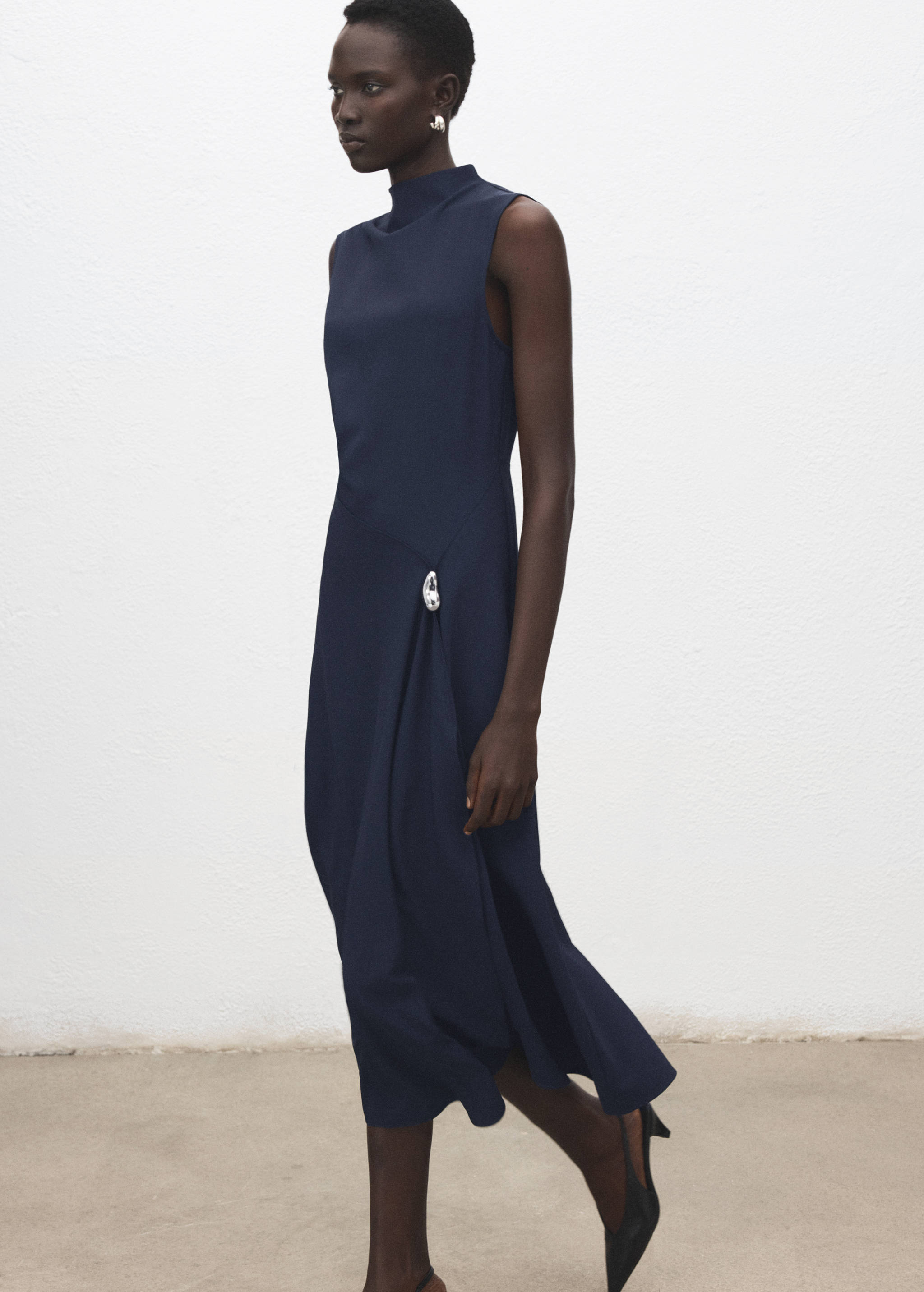 A-line dress with metal embellishment - Details of the article 2