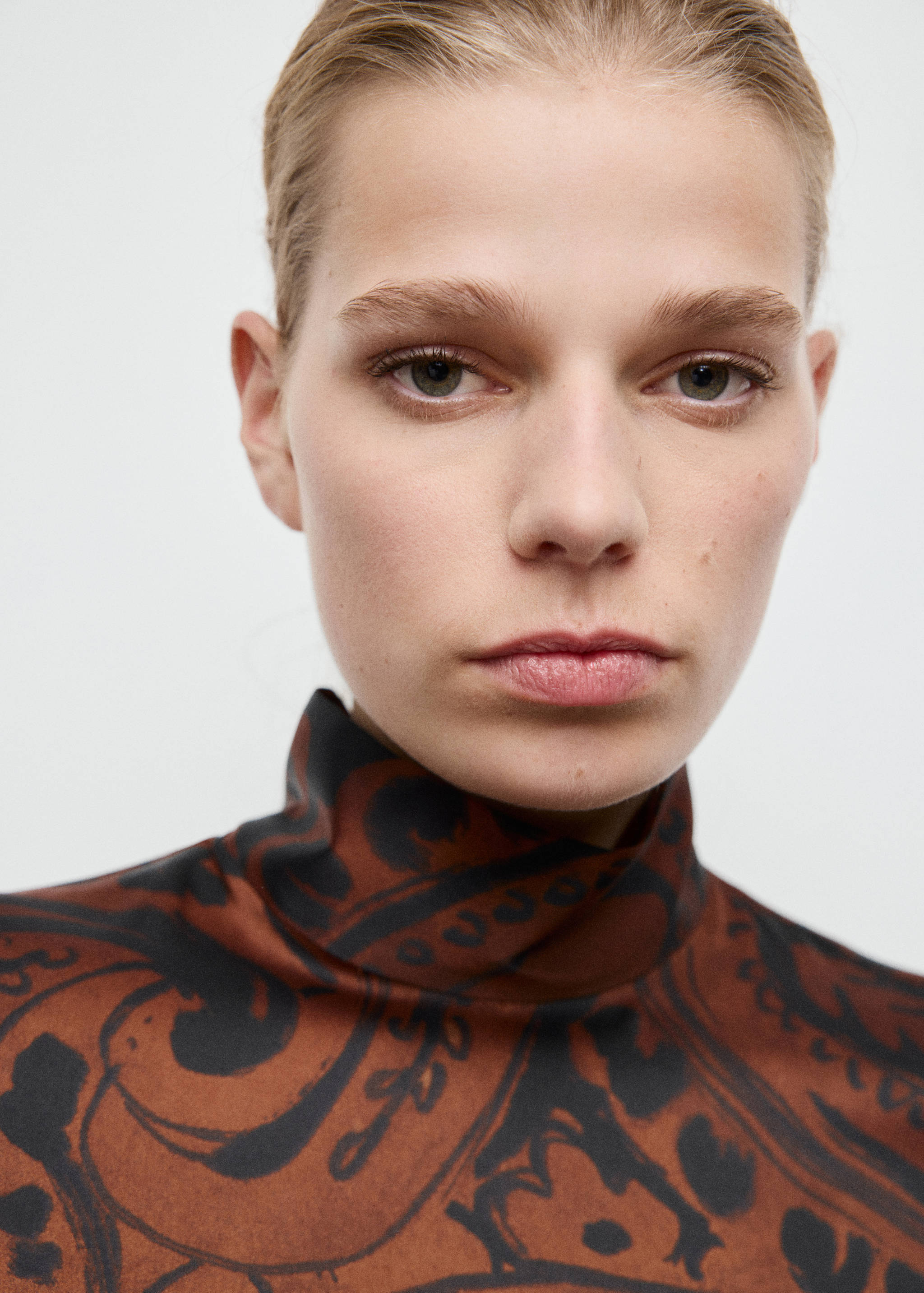 Paisley-print satin blouse - Details of the article 1