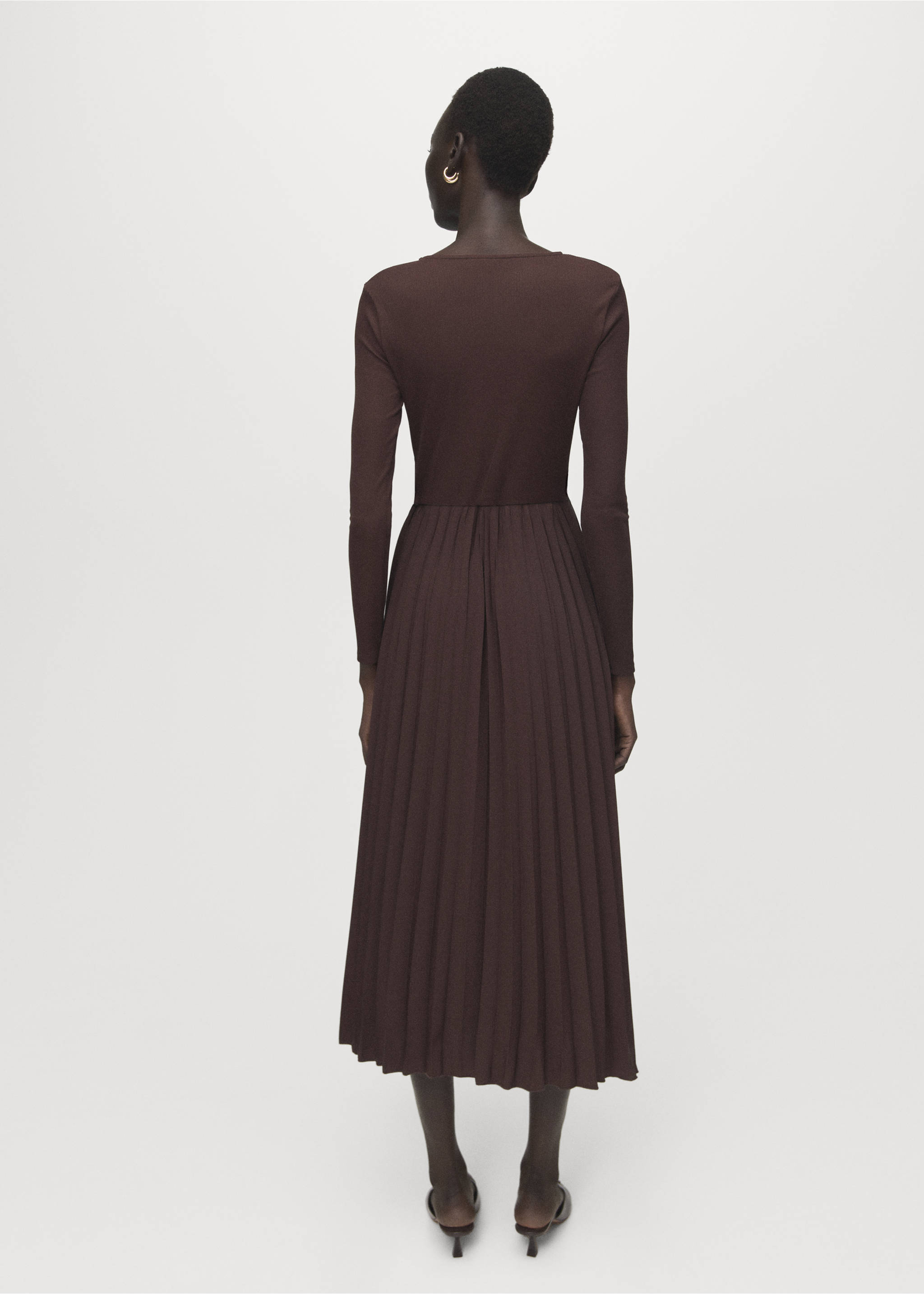 Vestit midi evasé cinturó - Revers de l'article, Xocolata. Ref: 27041334-00.