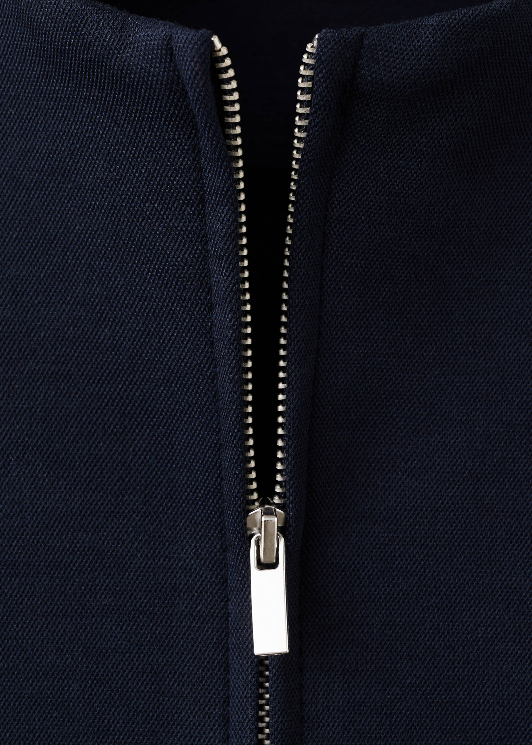 Zipper fitted waistcoat - Details of the article 8, Dark Navy. Ref: 27044079-00.