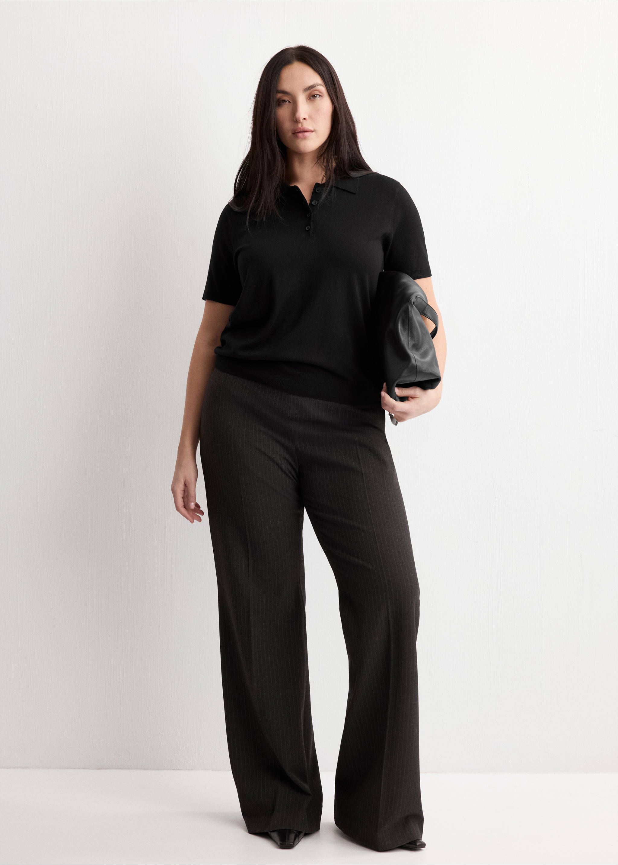 Polo neck sweater - Details of the article 6, Black. Ref: 27044087-00.