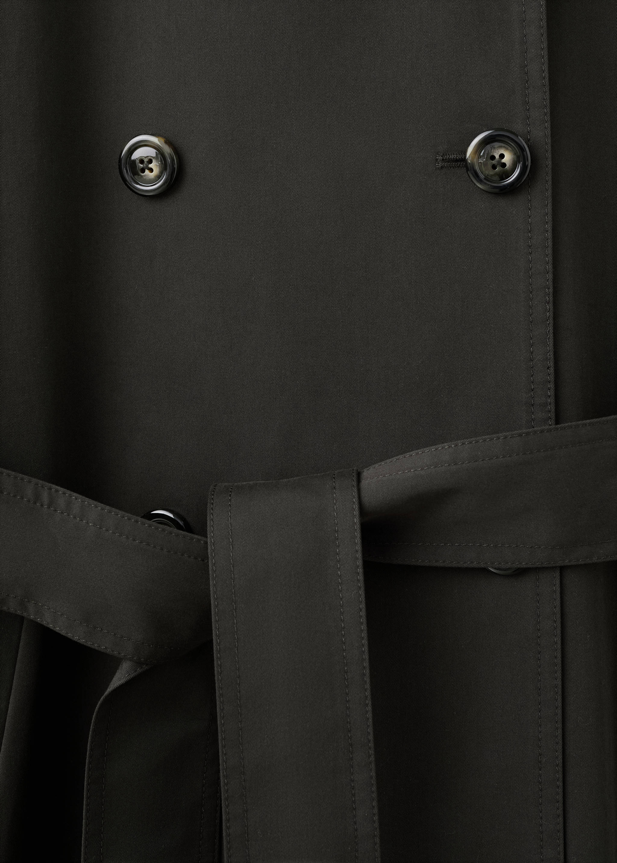 Long double-breasted trench coat - Details of the article 0