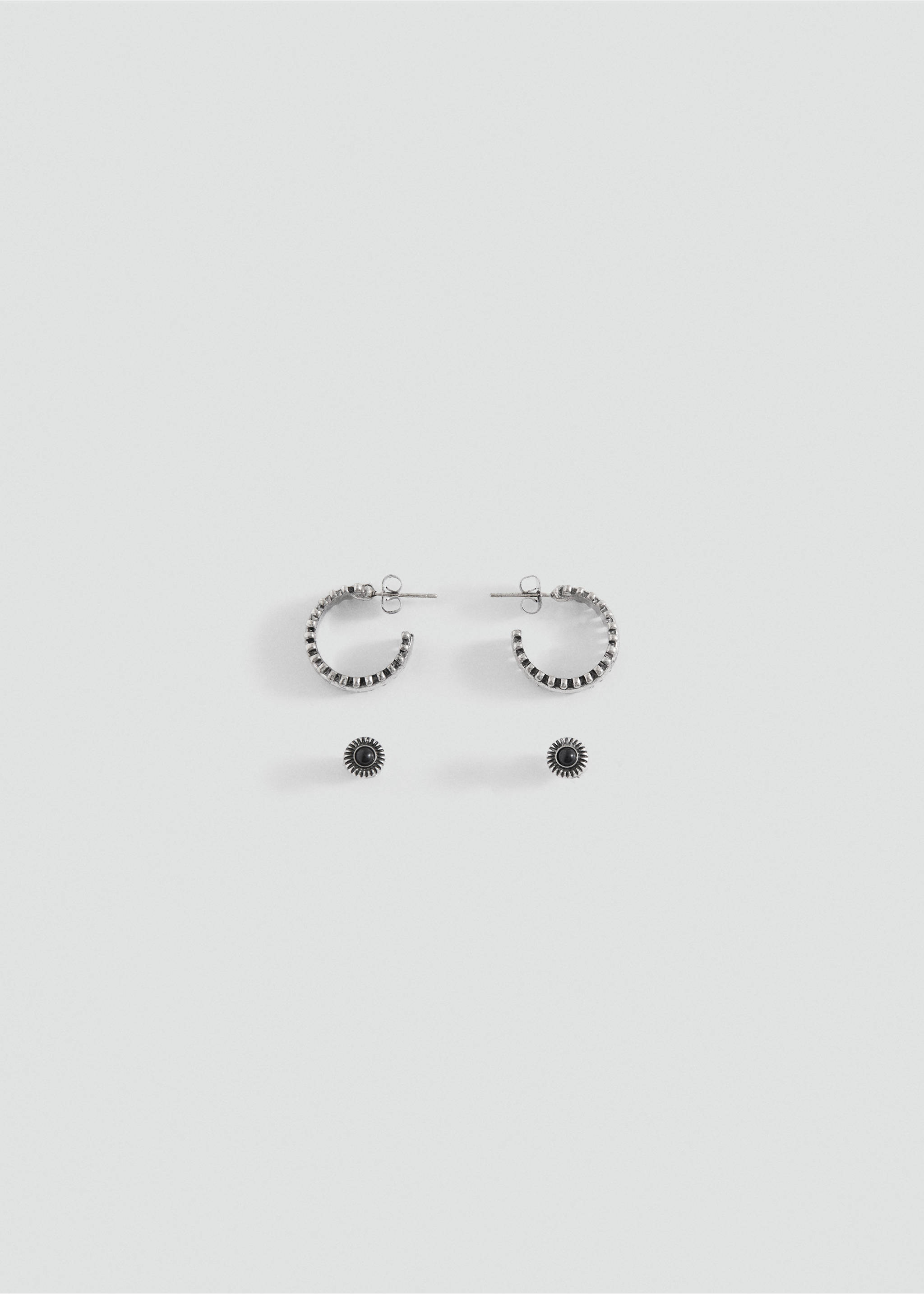 Set of four silver-coloured earrings with black stones., Silver. Ref: 27045161-00.