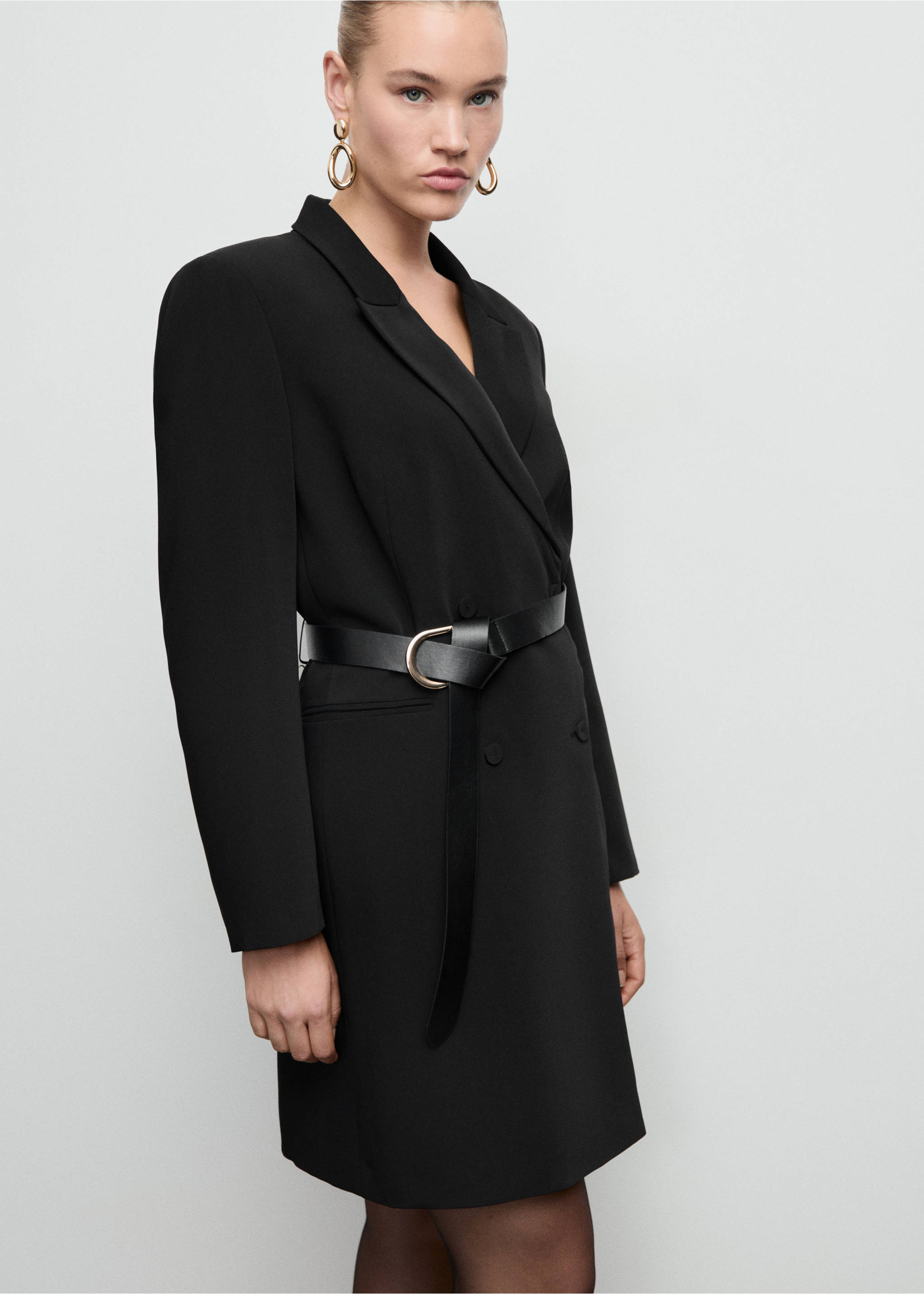 Double-breasted blazer-style dress - Details of the article 5, Black. Ref: 27051231-00.