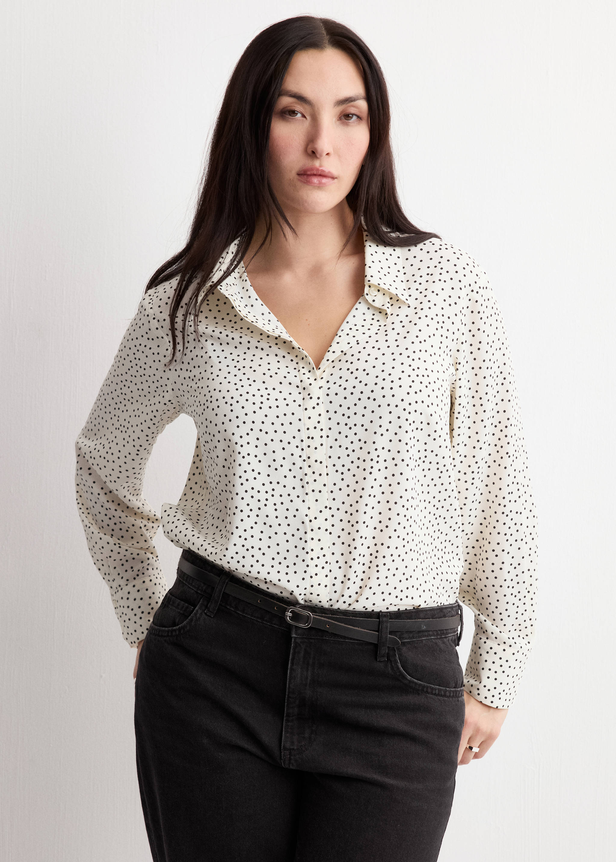 Printed straight shirt - Details of the article 5