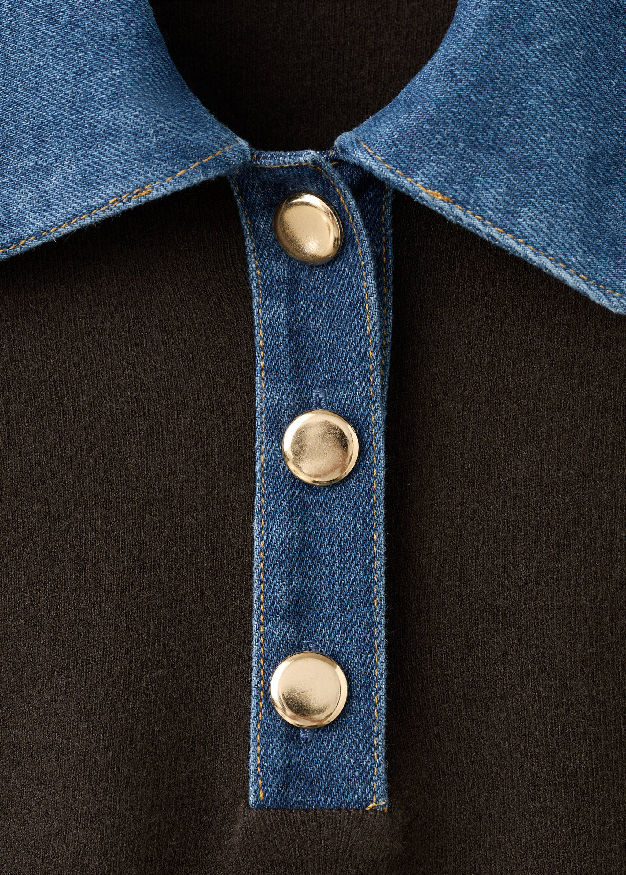 Kombinierter Pullover mit Hemdkragen - Detail des Artikels 8