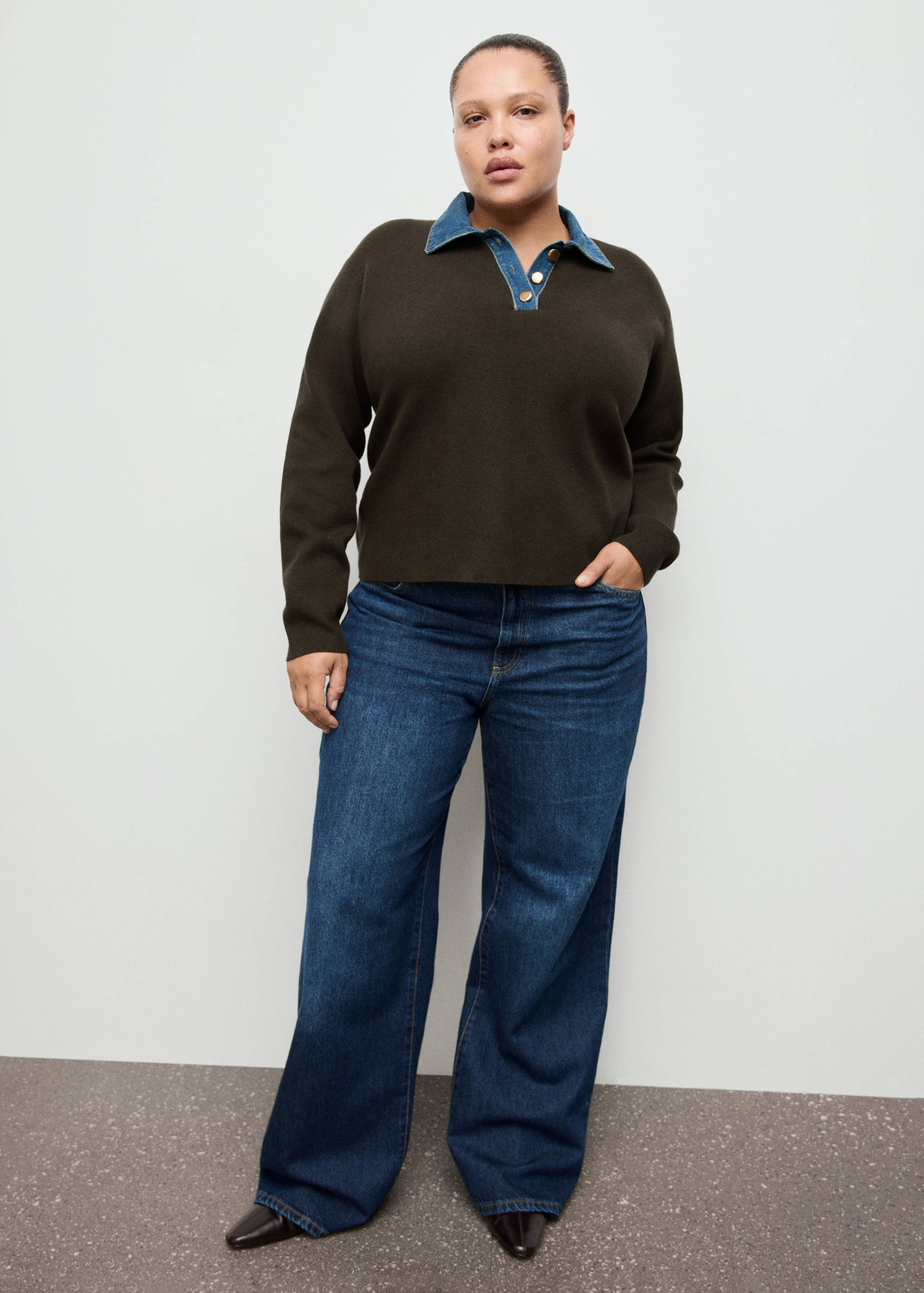 Kombinierter Pullover mit Hemdkragen - Detail des Artikels 6