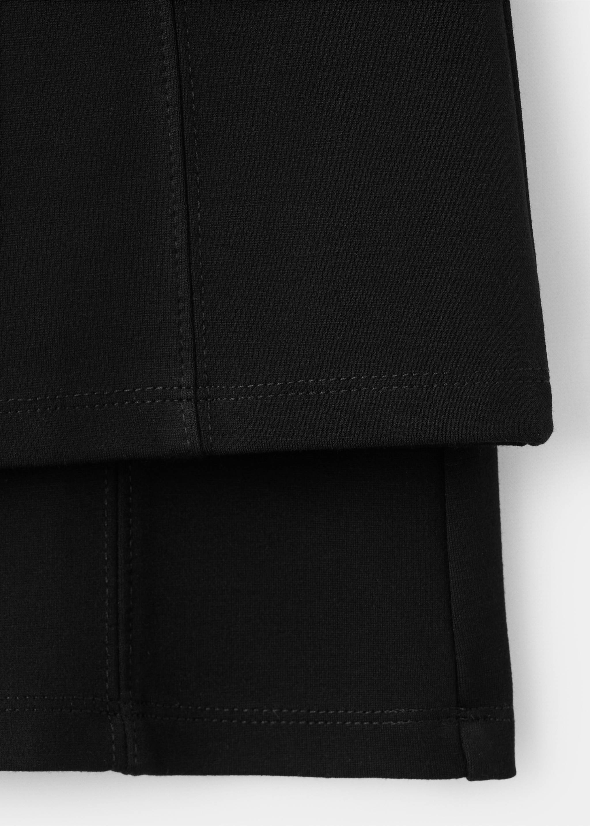 Flare-Leggings mit Nähten - Detail des Artikels 8, Schwarz. Ref: 27051270-00.