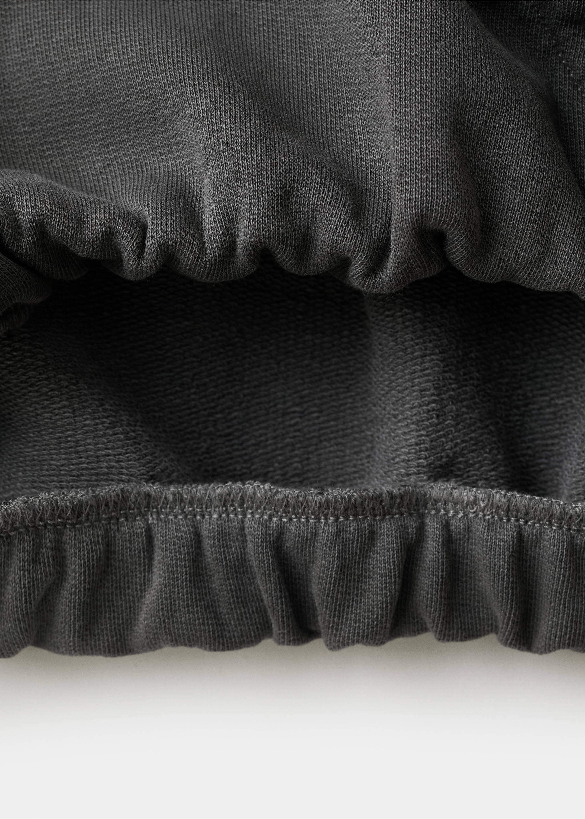 Sweat-shirt oversize imprimé - Détail de l'article 0, Gris anthracite. Ref: 27051535-00.