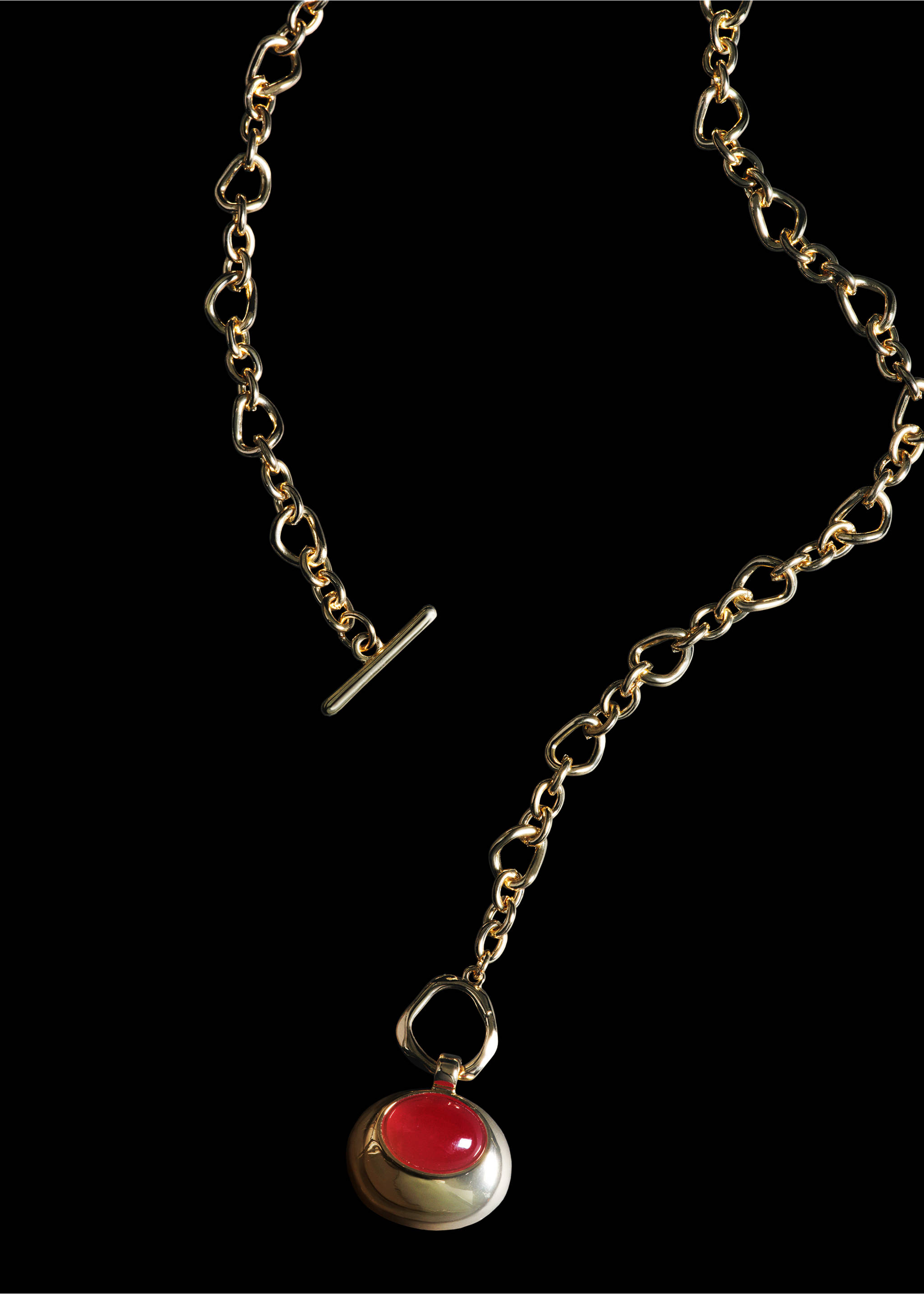 Gold-toned metal chain necklace with irregular links and a red pendant., Gold. Ref: 27052930-00.