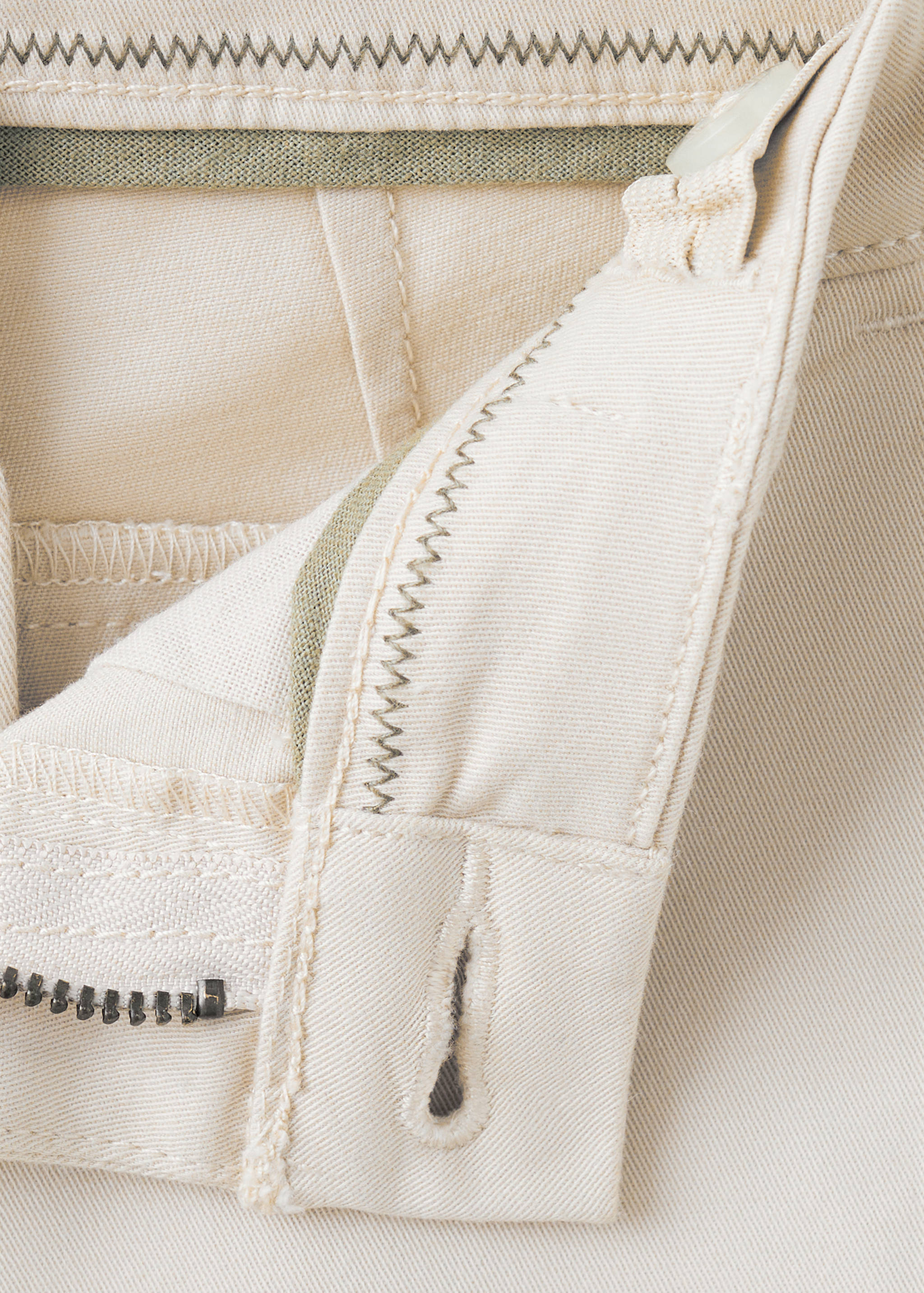 Chino-Hose mit Umschlag - Detail des Artikels 8