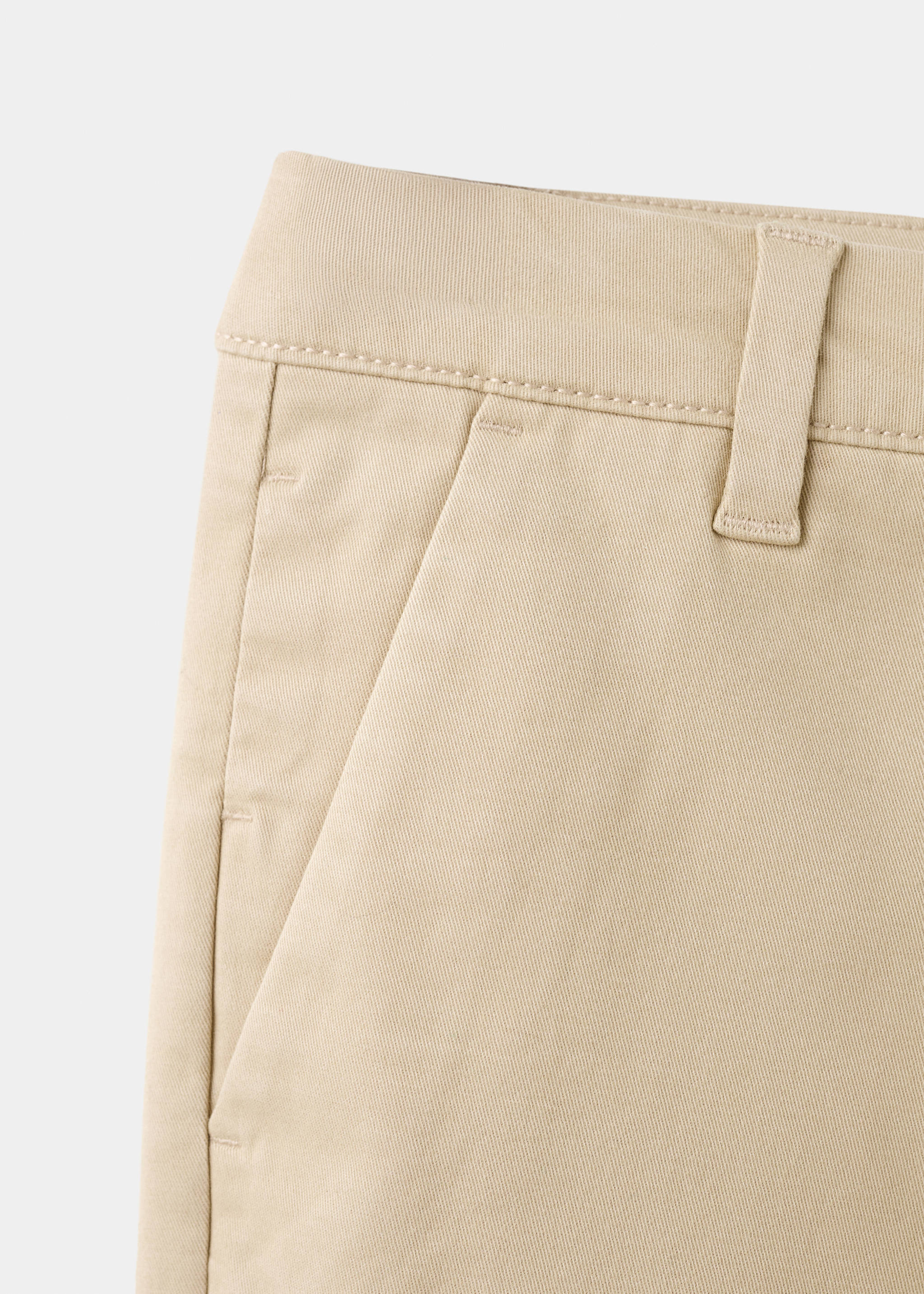 Chino-Hose mit Umschlag - Detail des Artikels 0