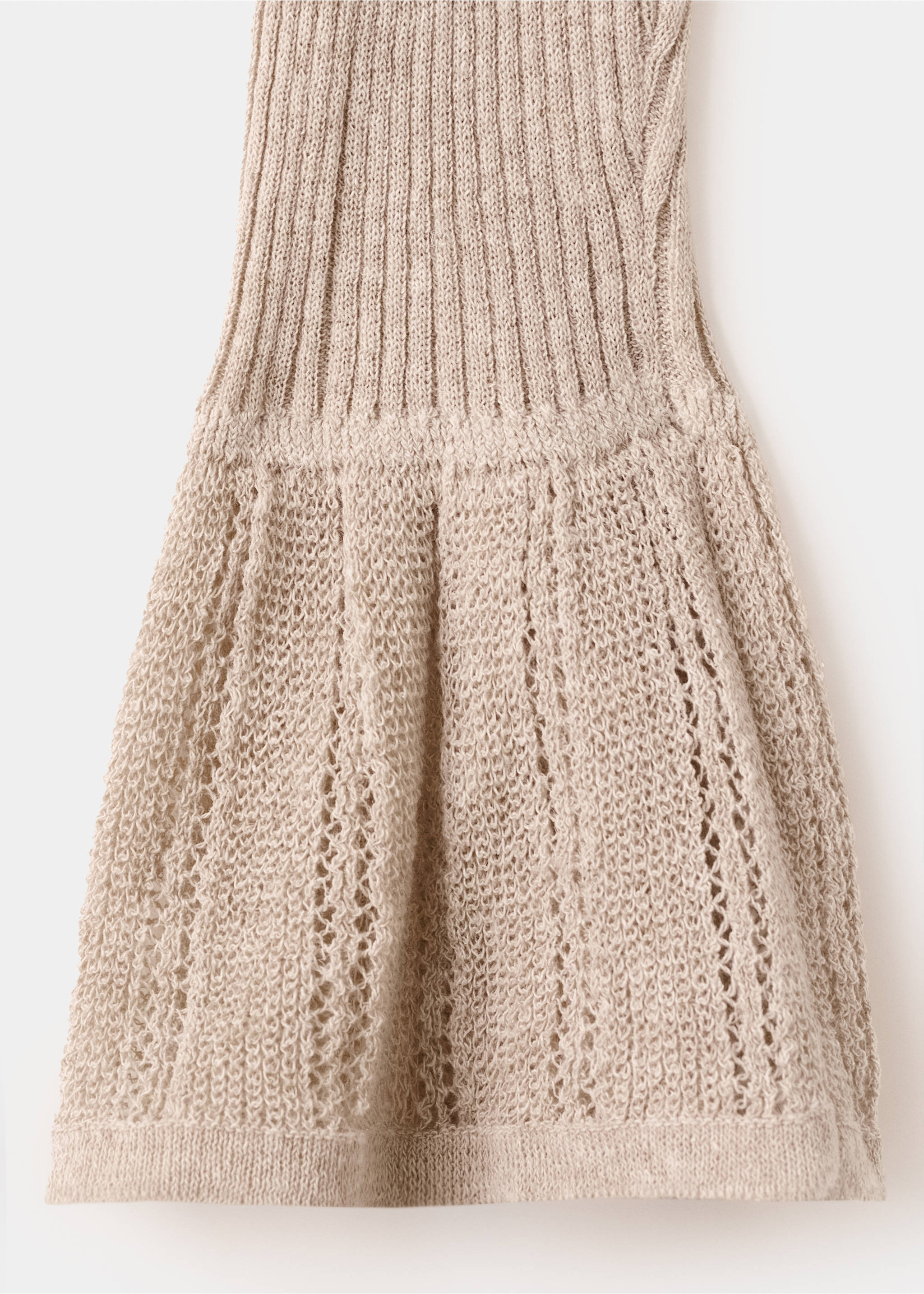 Beige cardigan fabric detail showing vertical ribbing and openwork knit., Sand. Ref: 27055840-00.