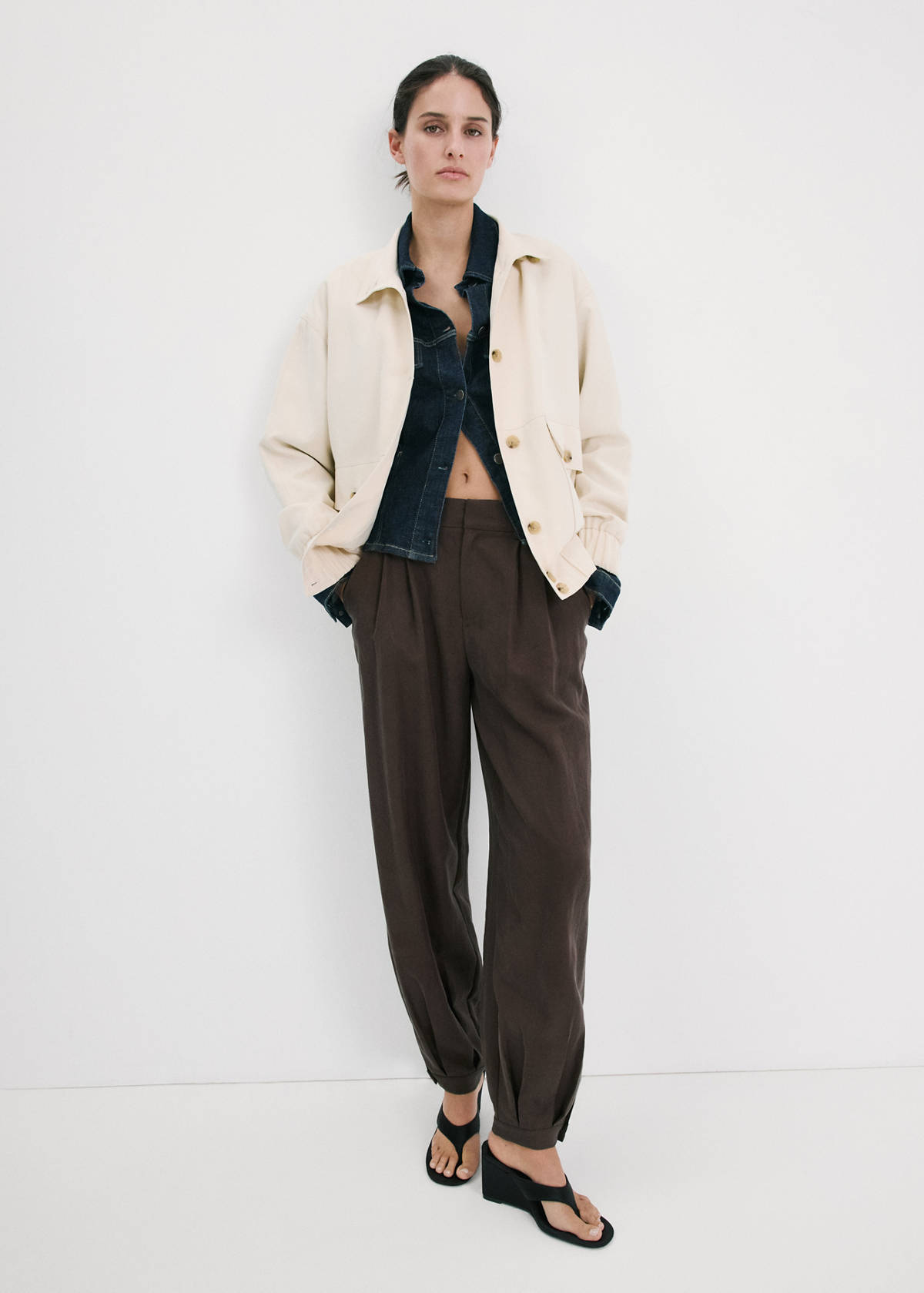 Oversize jacket with pockets