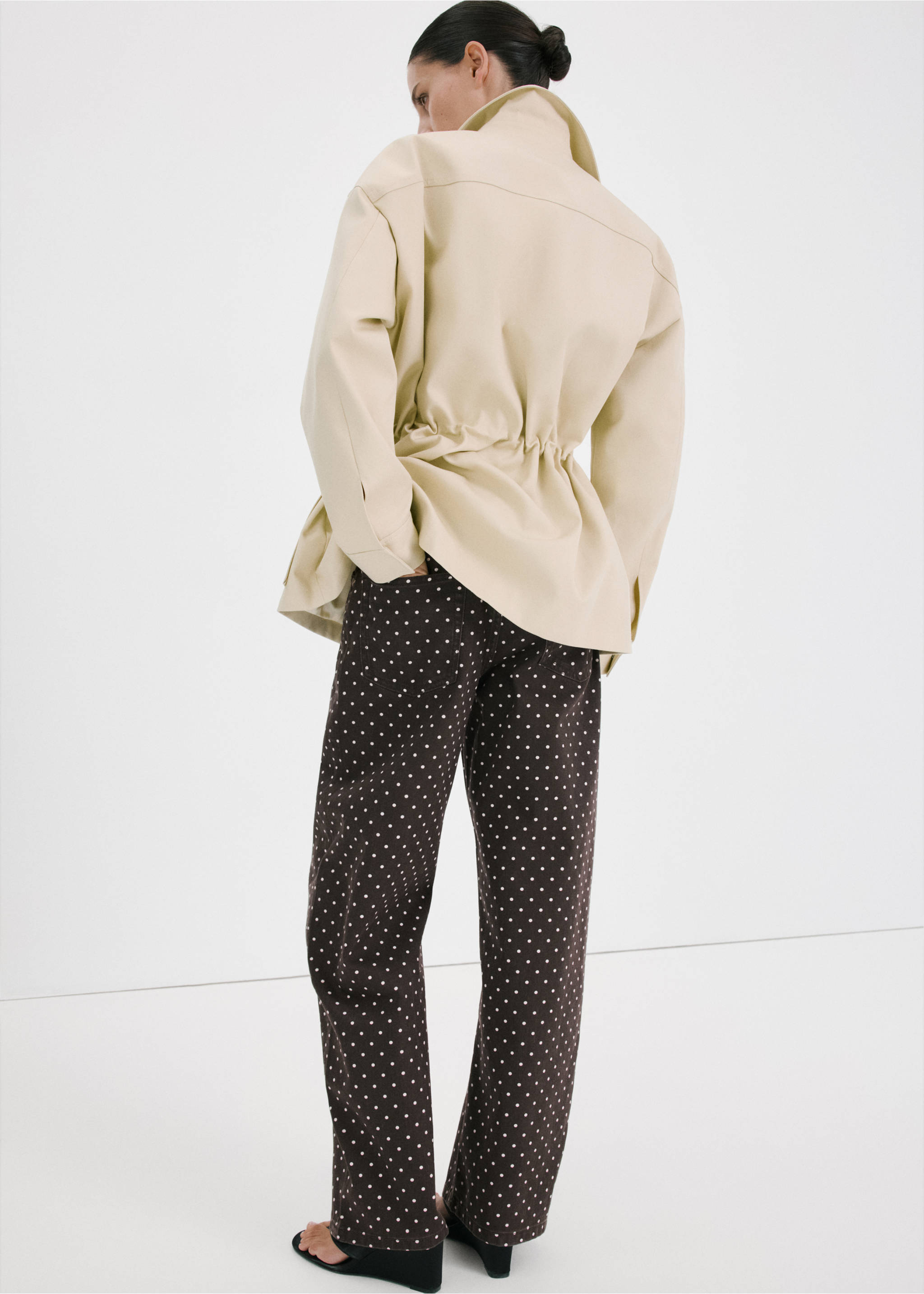 Brown polka dot trousers, shown from the back on a model, Chocolate. Ref: 27057159-00.
