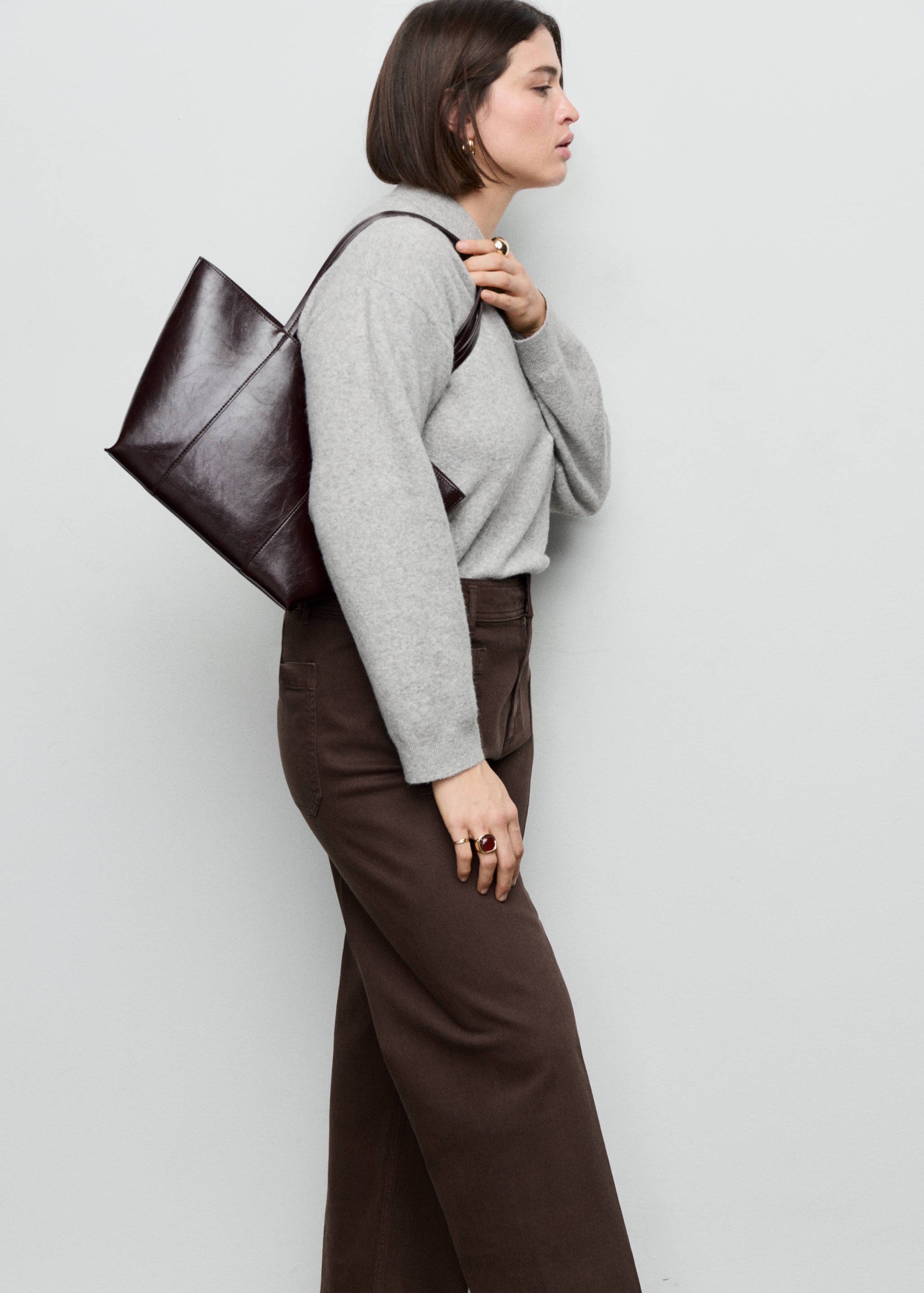 Wide leg jeans with pockets - Details of the article 5