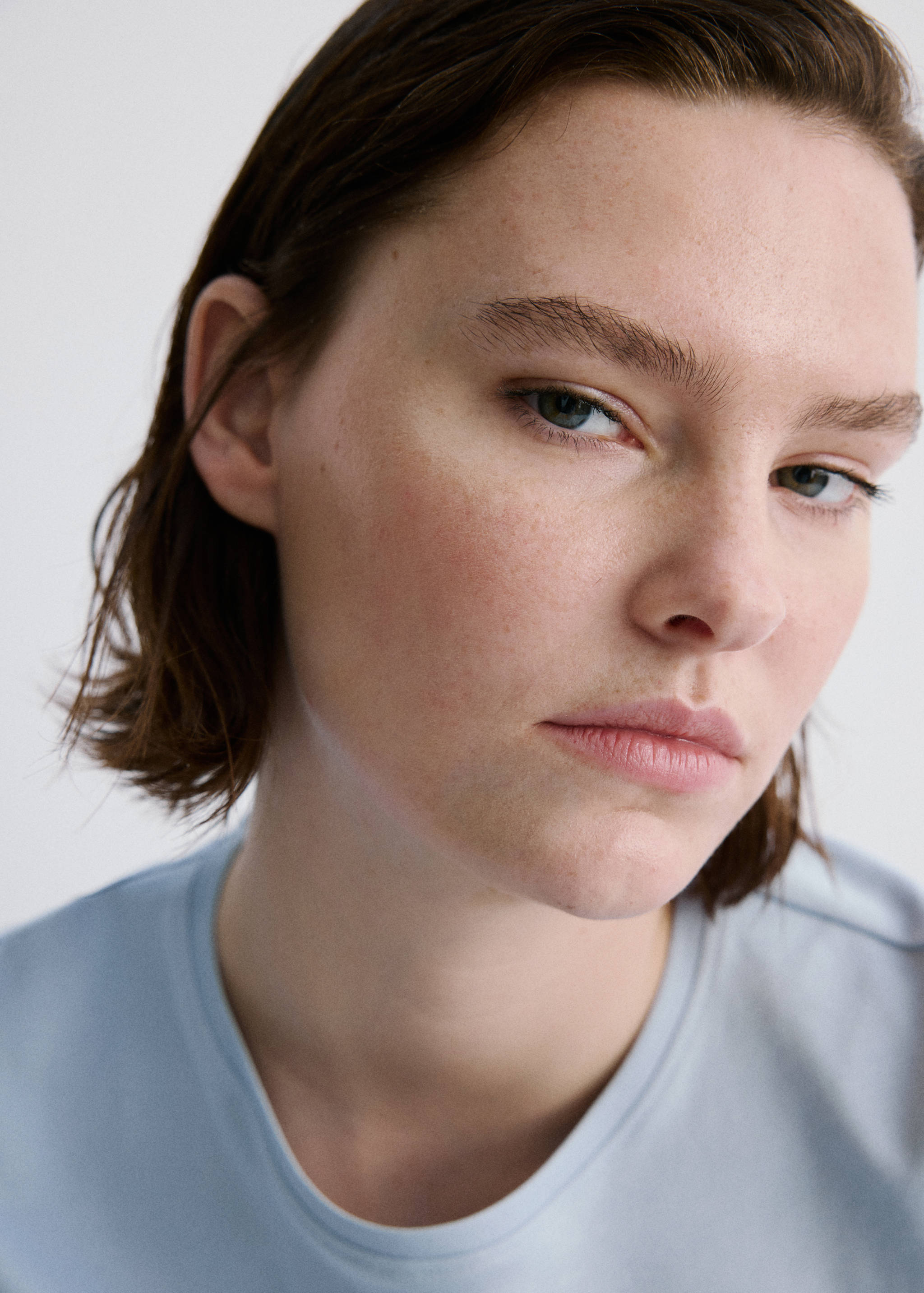 Short-sleeved cotton t-shirt - Details of the article 4