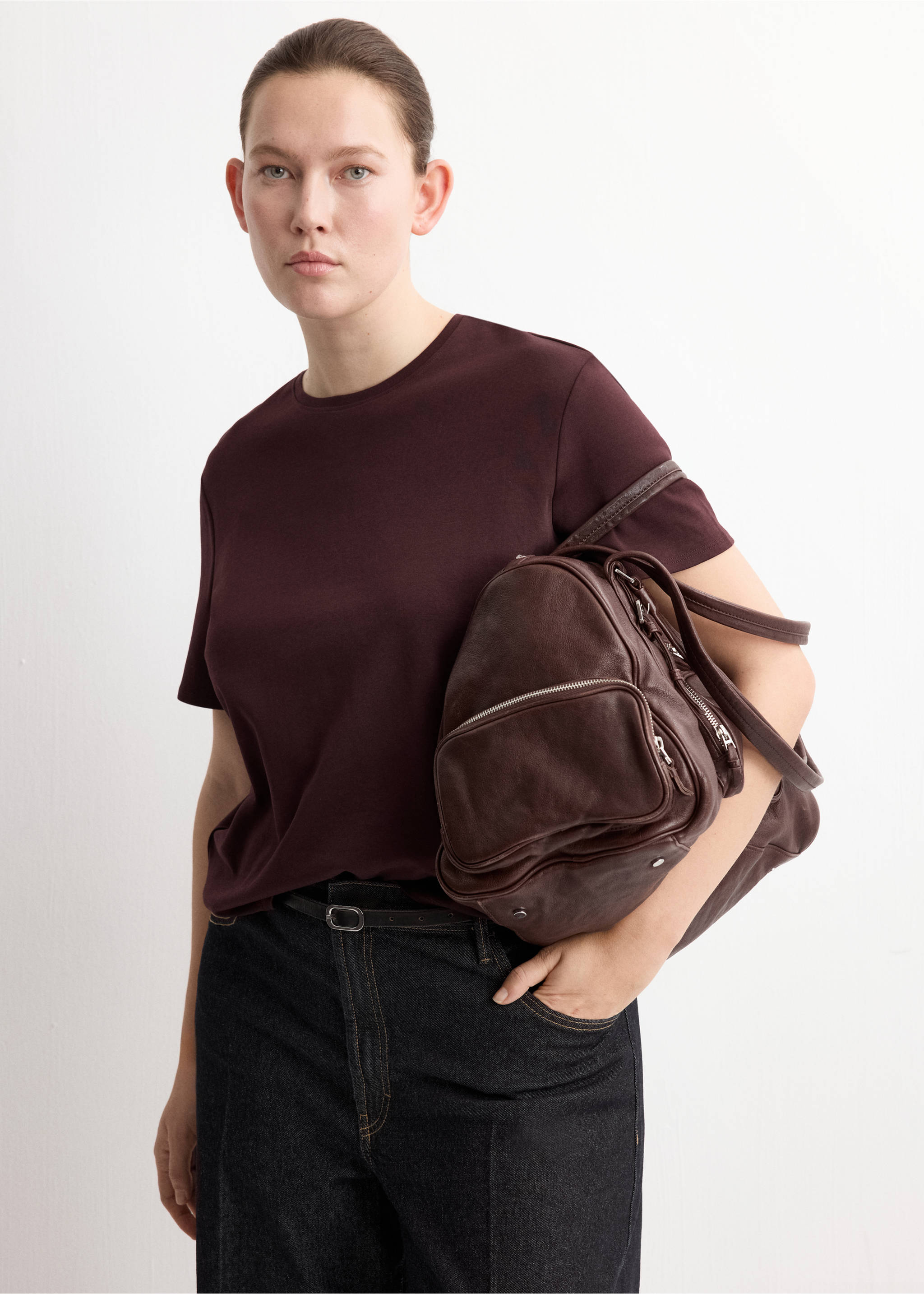 Short-sleeved cotton t-shirt - Details of the article 5, Burgundy. Ref: 27063312-00.