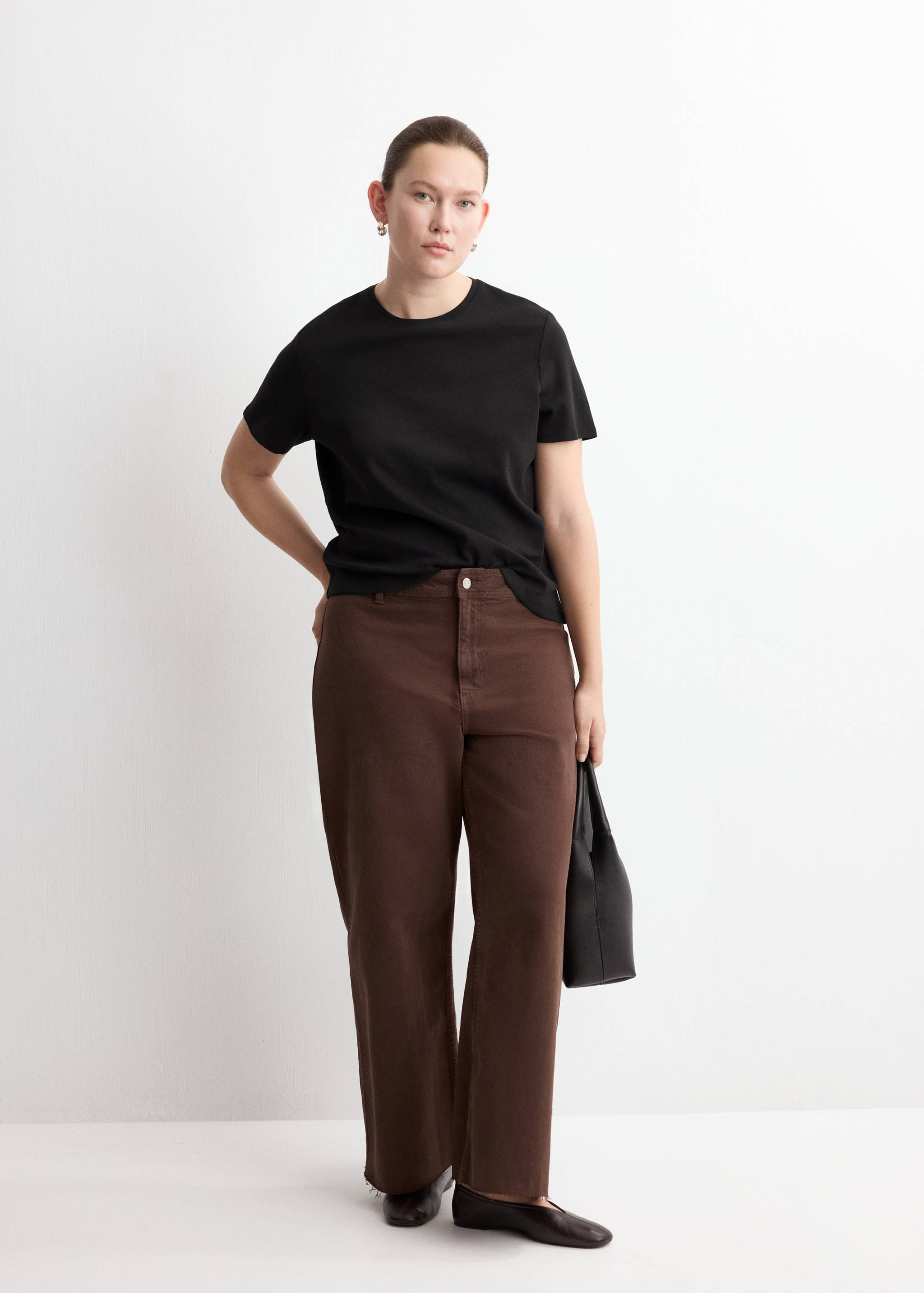 Short-sleeved cotton t-shirt - Details of the article 6
