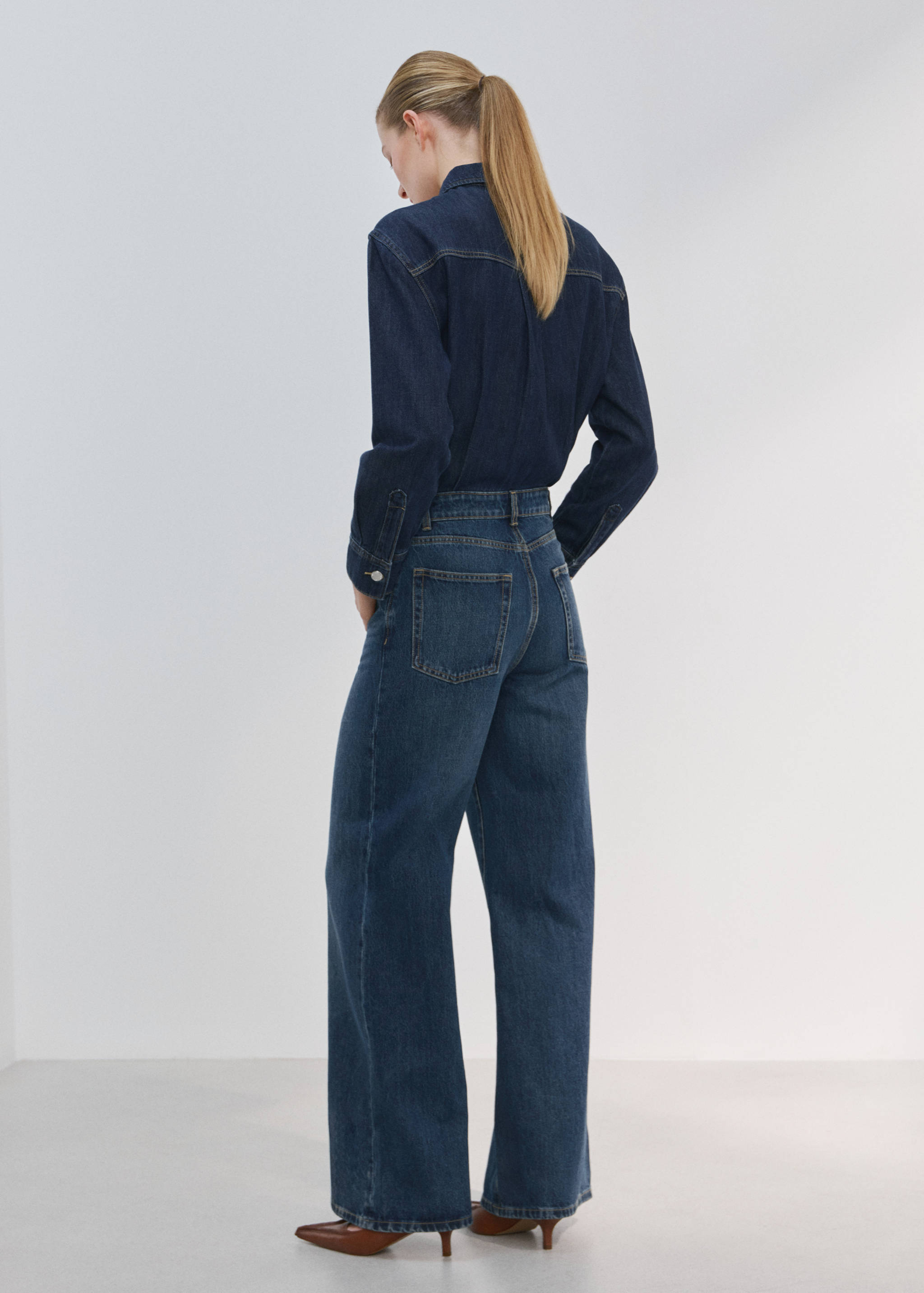Buttons denim jumpsuit - Reverse of the article
