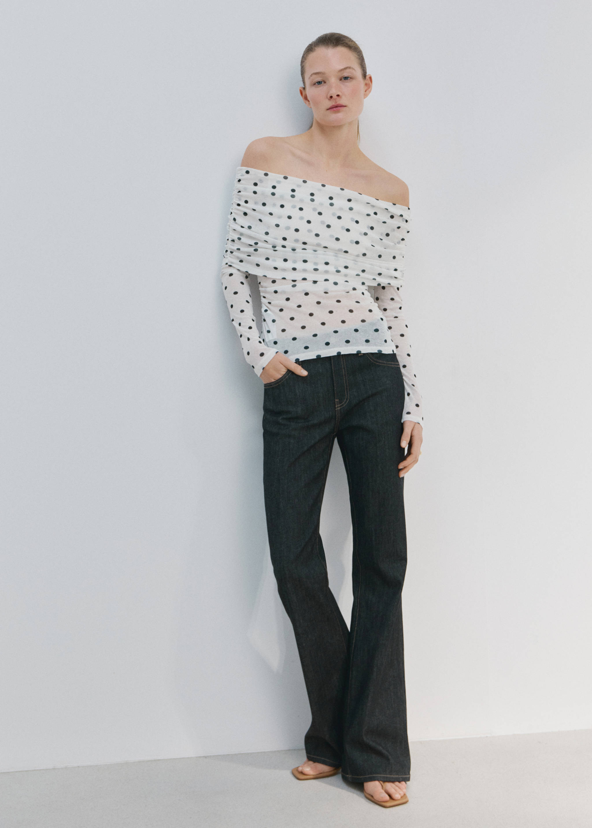 Polka dot strapless top - General plane