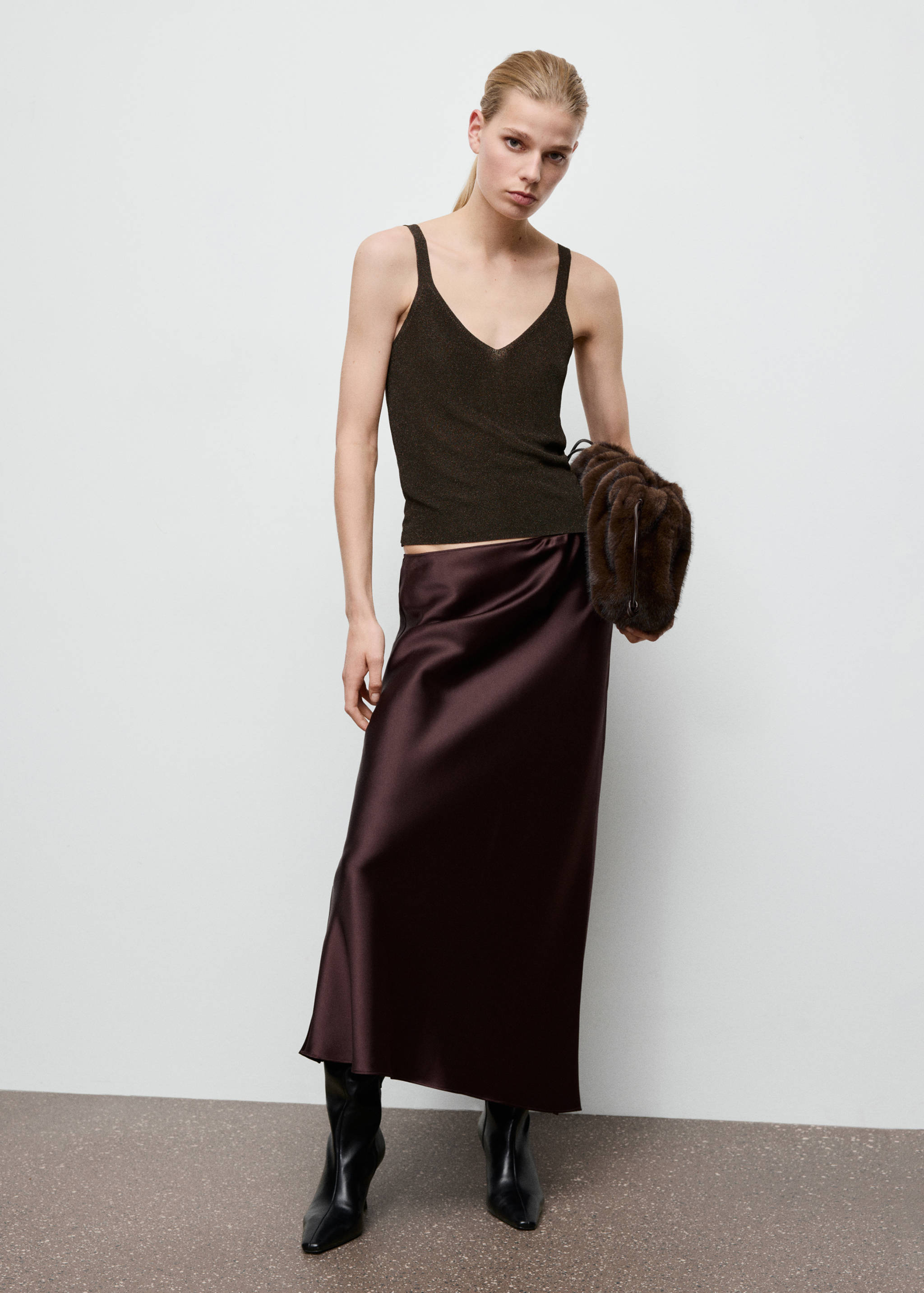 Lurex knitted V-neck top - General plane