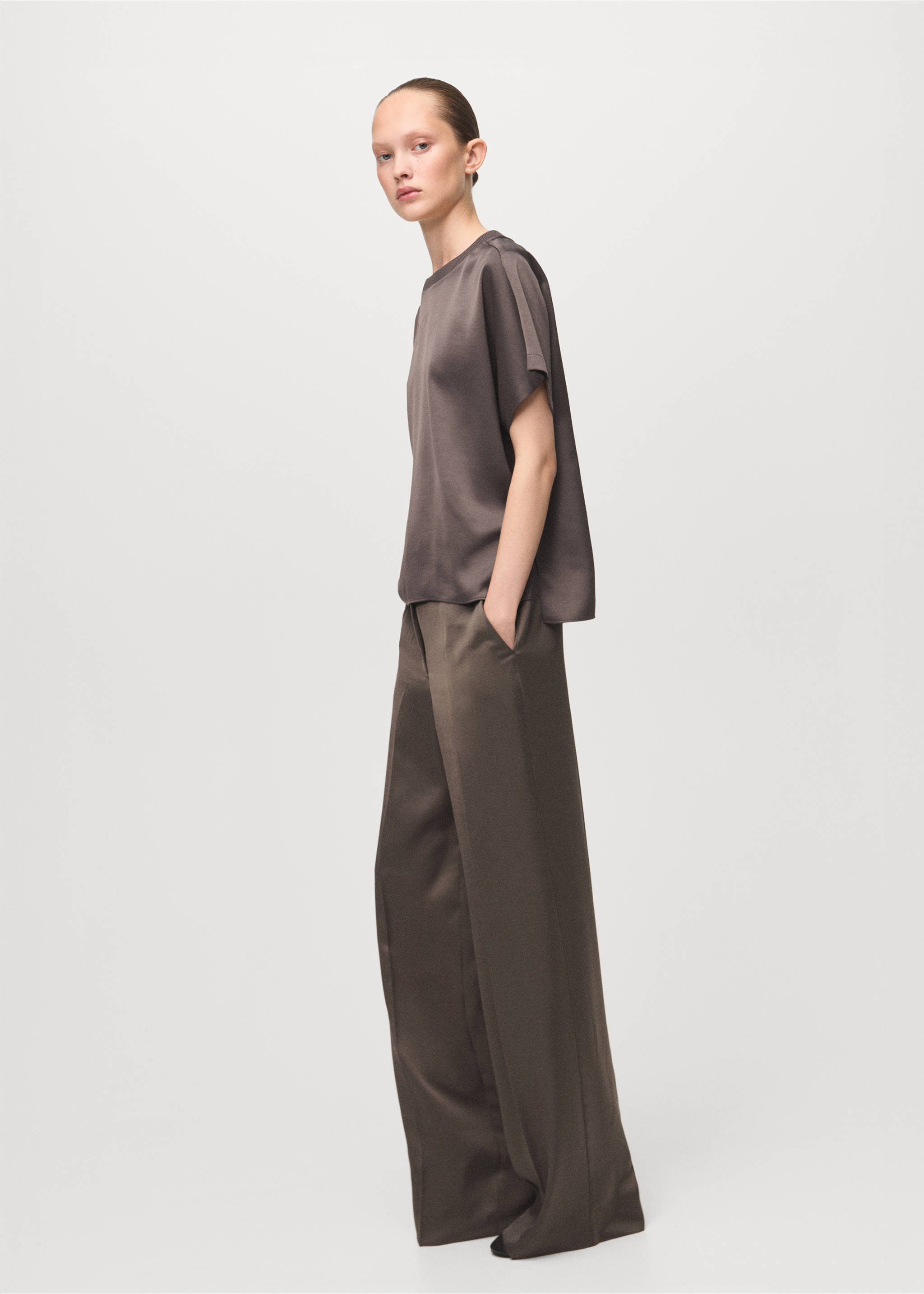 Satin straight-fit trousers - General plane, Medium Brown. Ref: 27071291-00.
