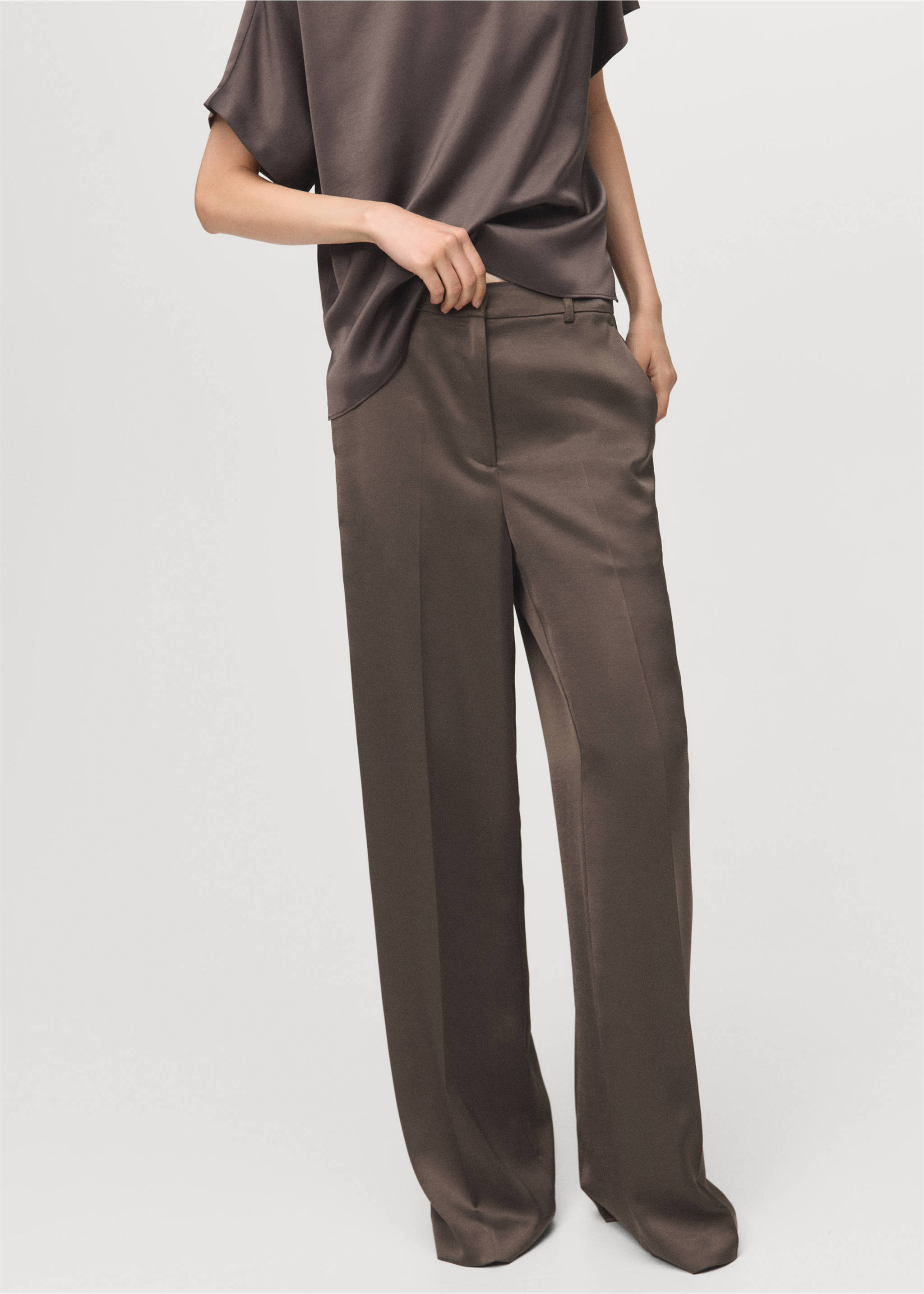 Satin straight-fit trousers - Medium plane, Medium Brown. Ref: 27071291-00.