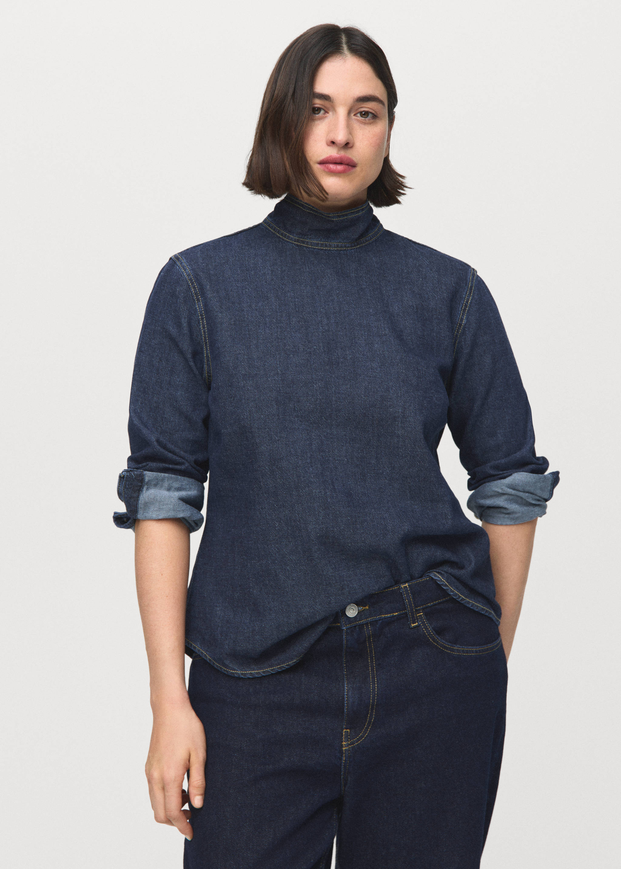 Denim shirt with tie fastening - Details of the article 5