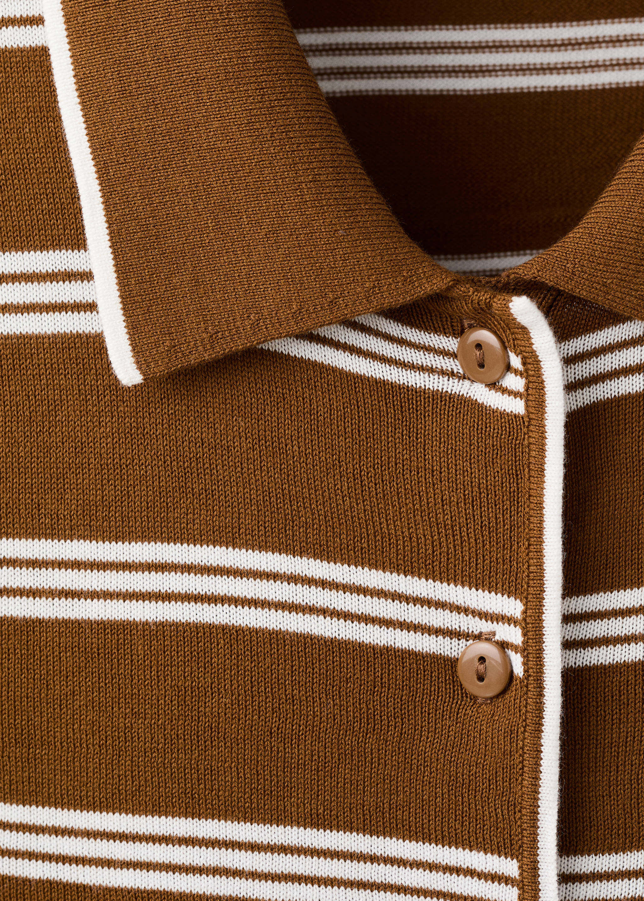 Cardigan mit Hemdkragen - Detail des Artikels 8