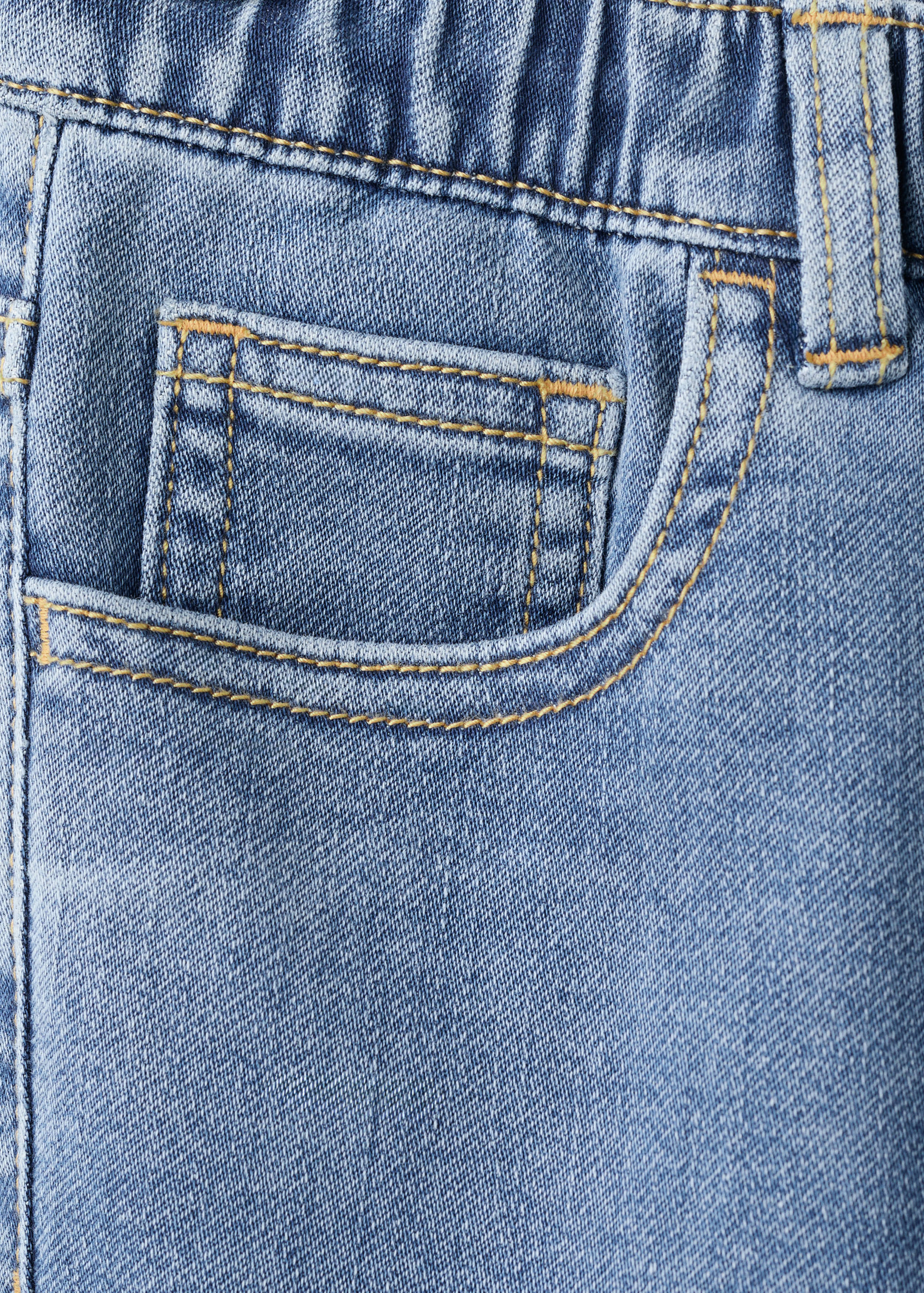 Bequeme Jeans mit Kordelzug - Detail des Artikels 0