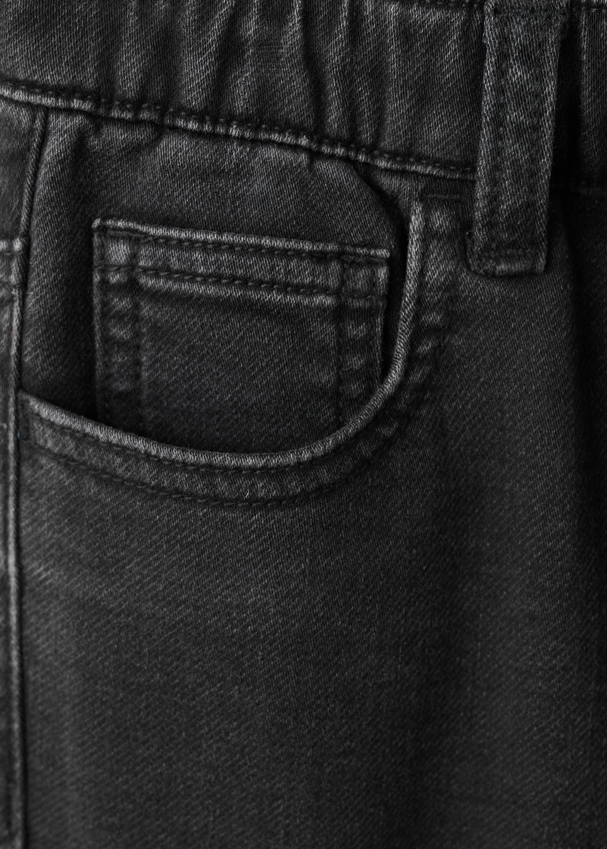 Bequeme Jeans mit Kordelzug - Detail des Artikels 0