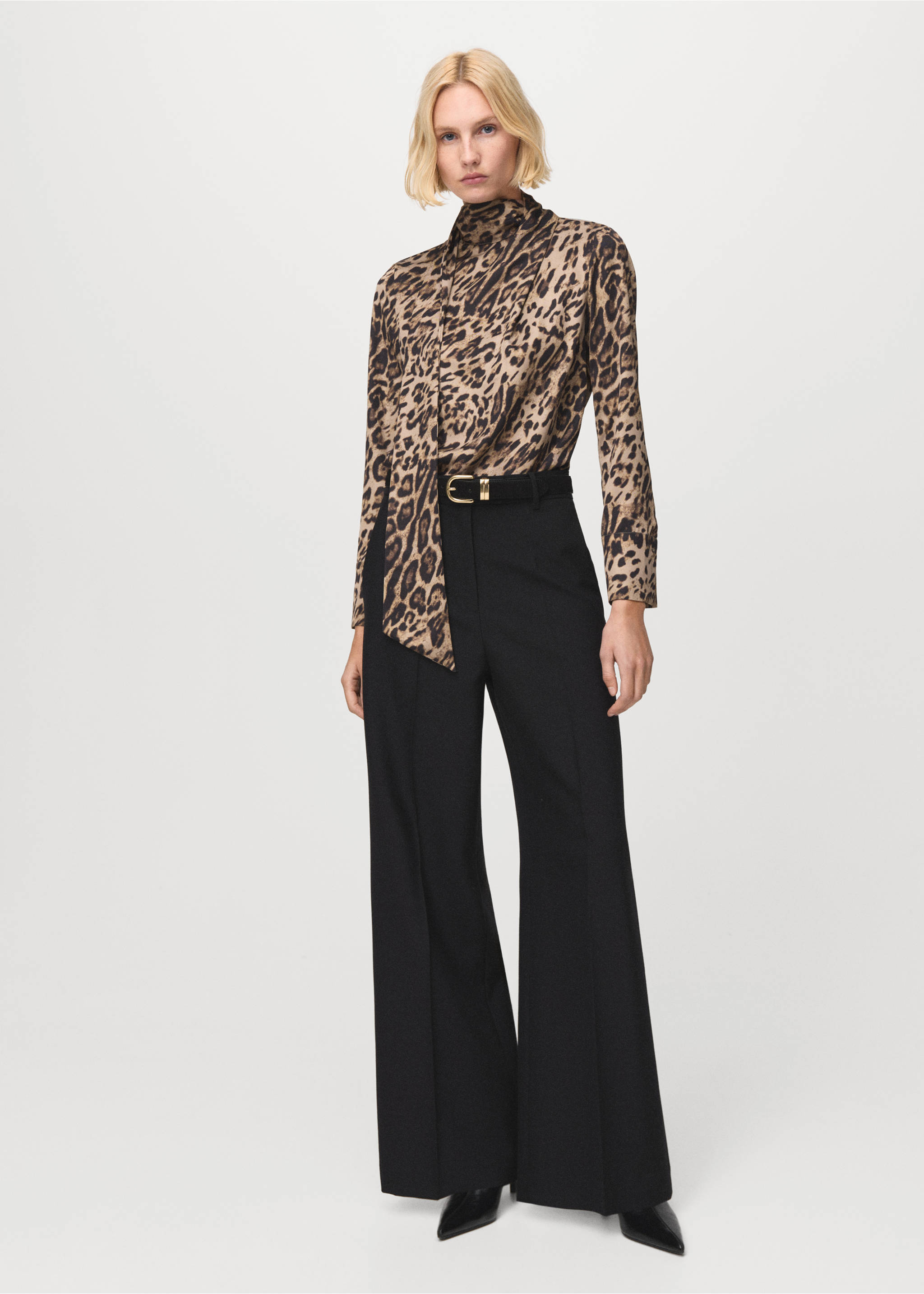 Animal-print blouse with scarf - General plane, Black. Ref: 27081265-00.