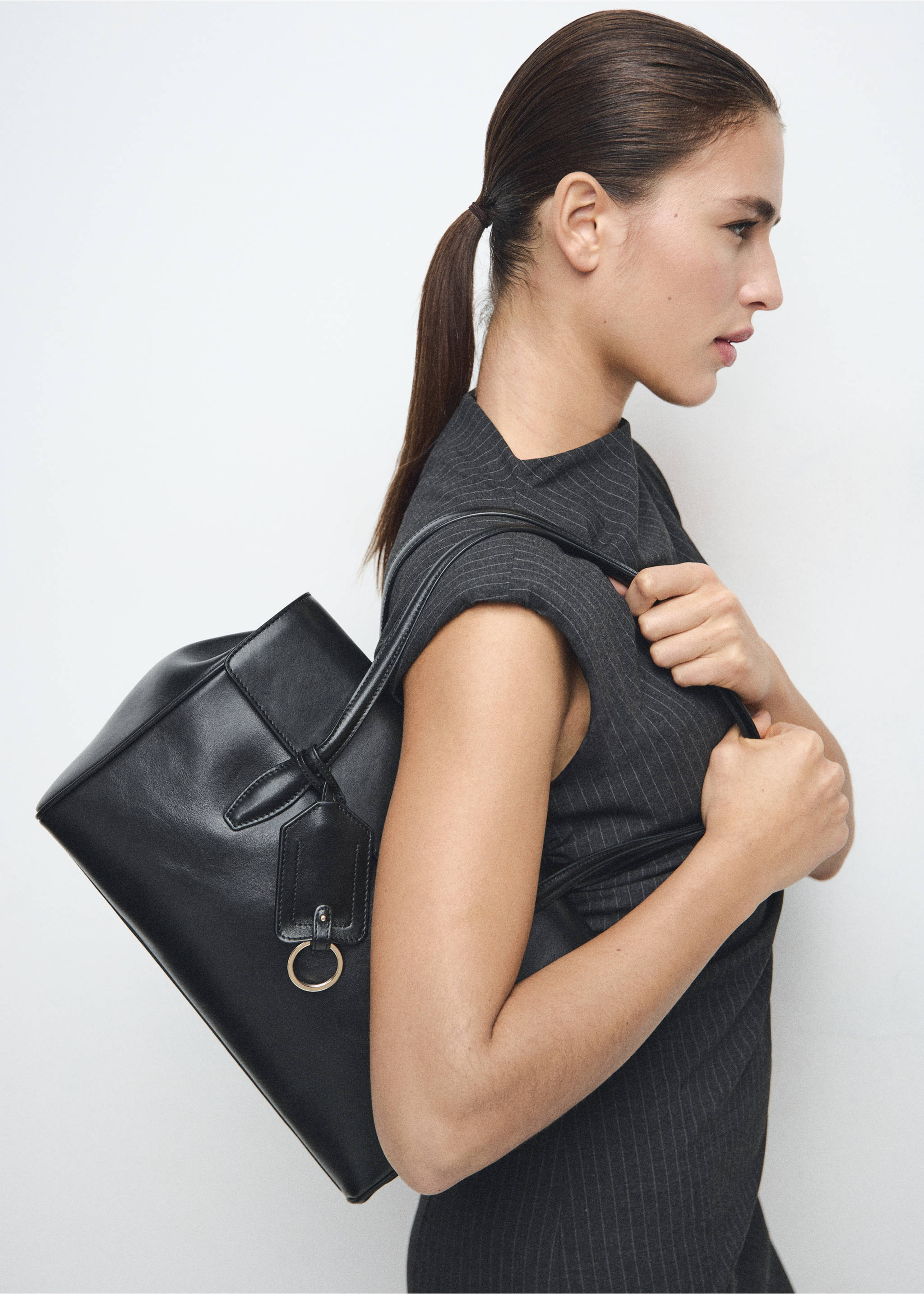 Pinstripe dress with cut-out - Details of the article 4, Grey. Ref: 27081343-00.