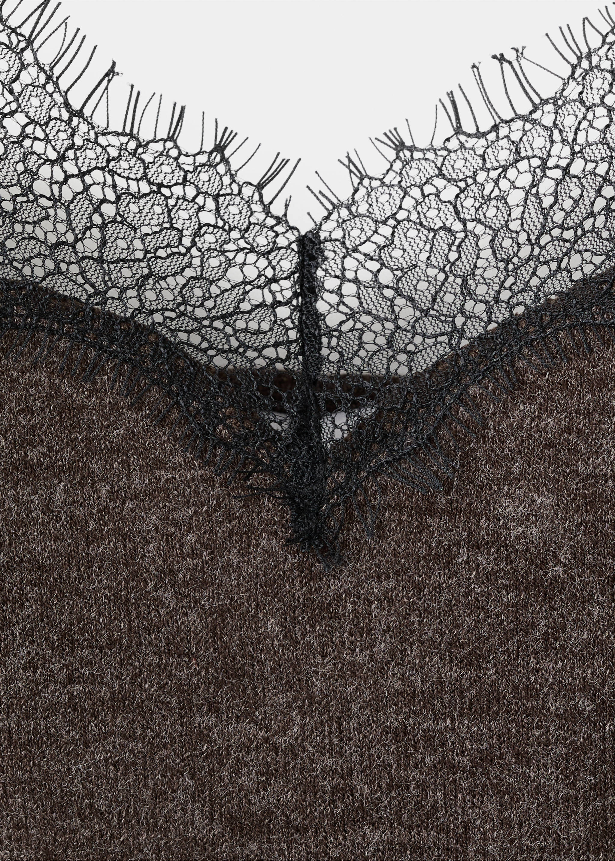 Top with lace neck - Details of the article 8, Chocolate. Ref: 27081535-00.