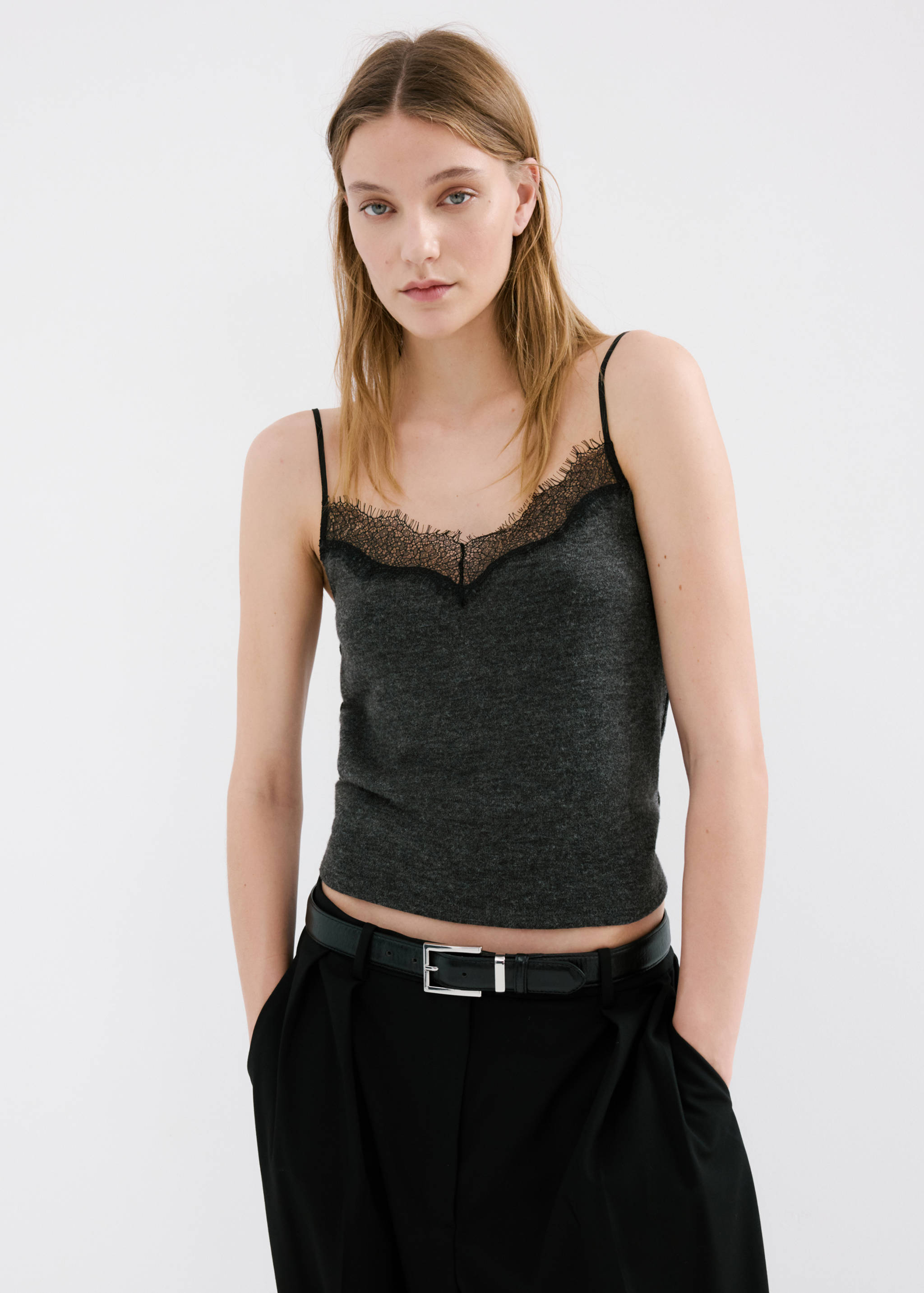 Top with lace neck - Medium plane