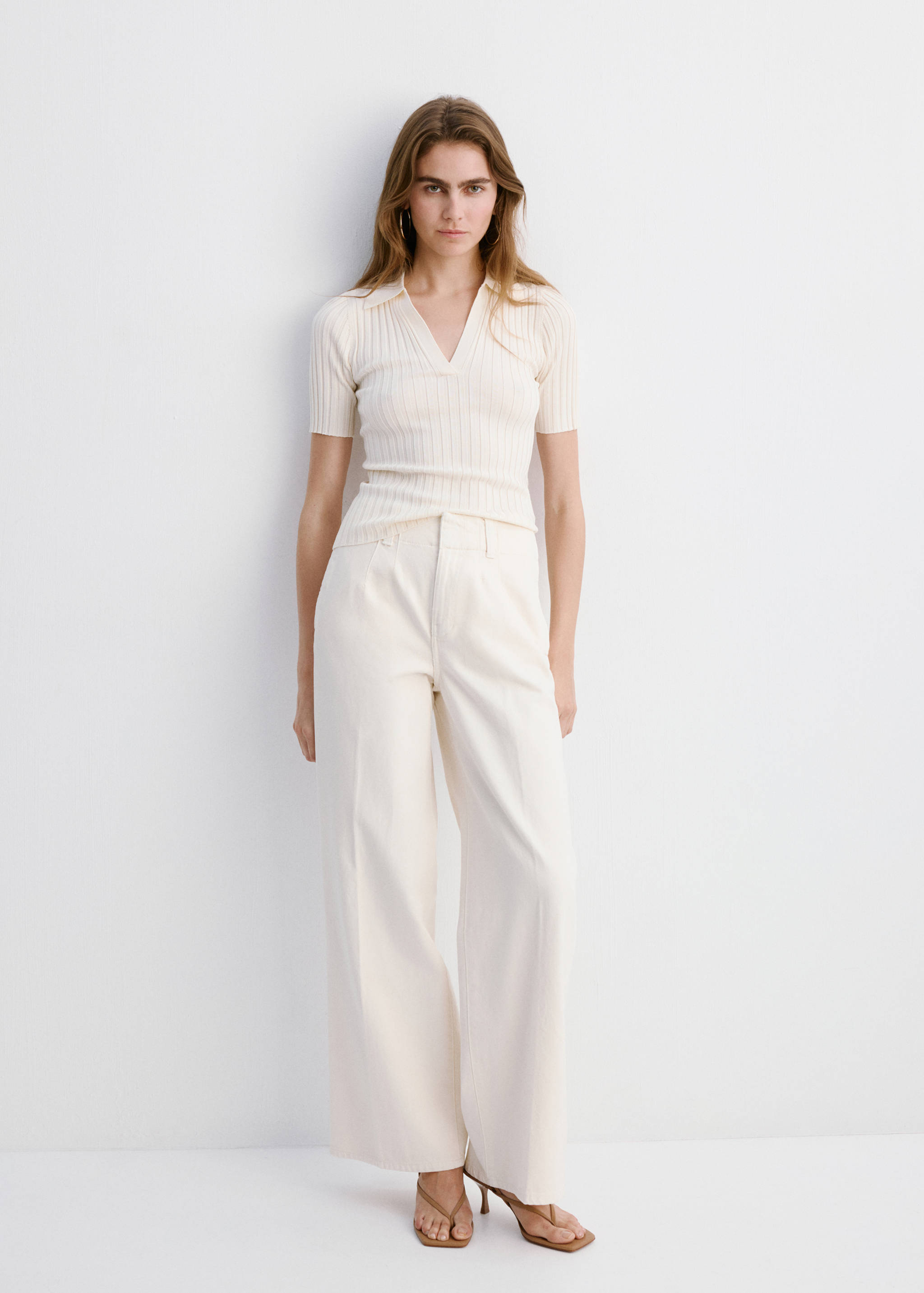 Wide leg mid-rise jeans - General plane
