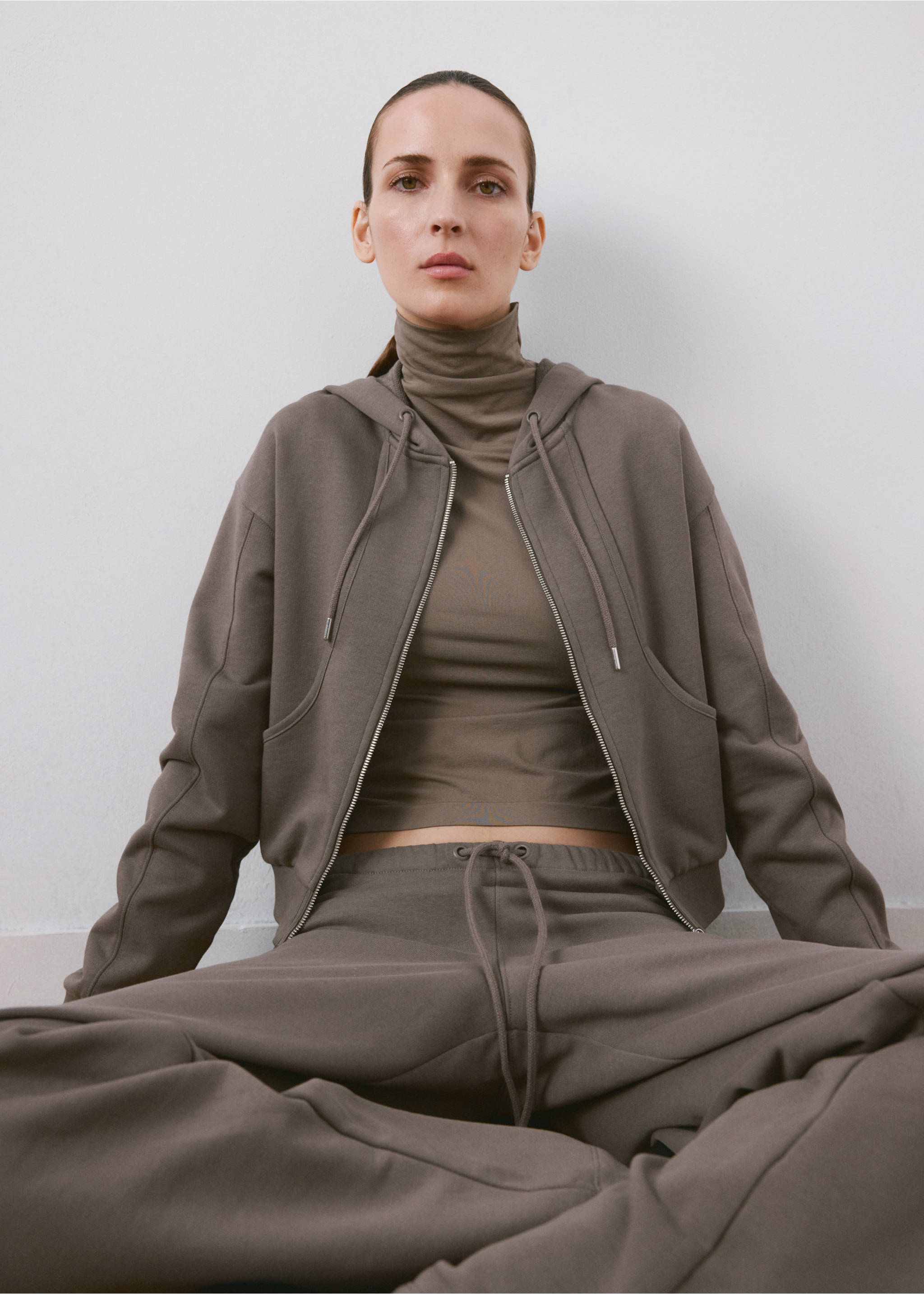 Greyish-brown zipped hoodie with a drawstring hood and pockets., Grey. Ref: 27093730-00.