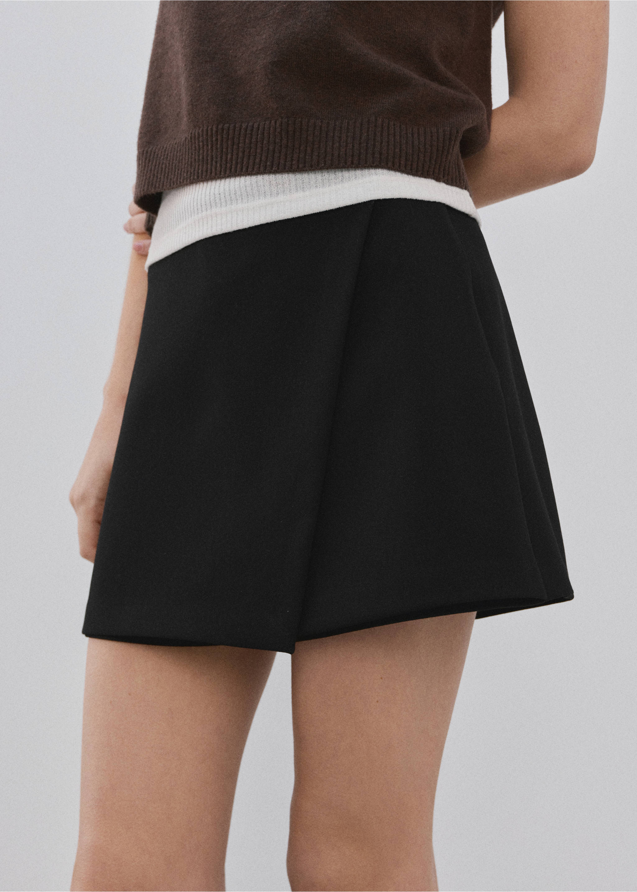 Wrapped skort - Details of the article 1, Black. Ref: 27094095-00.