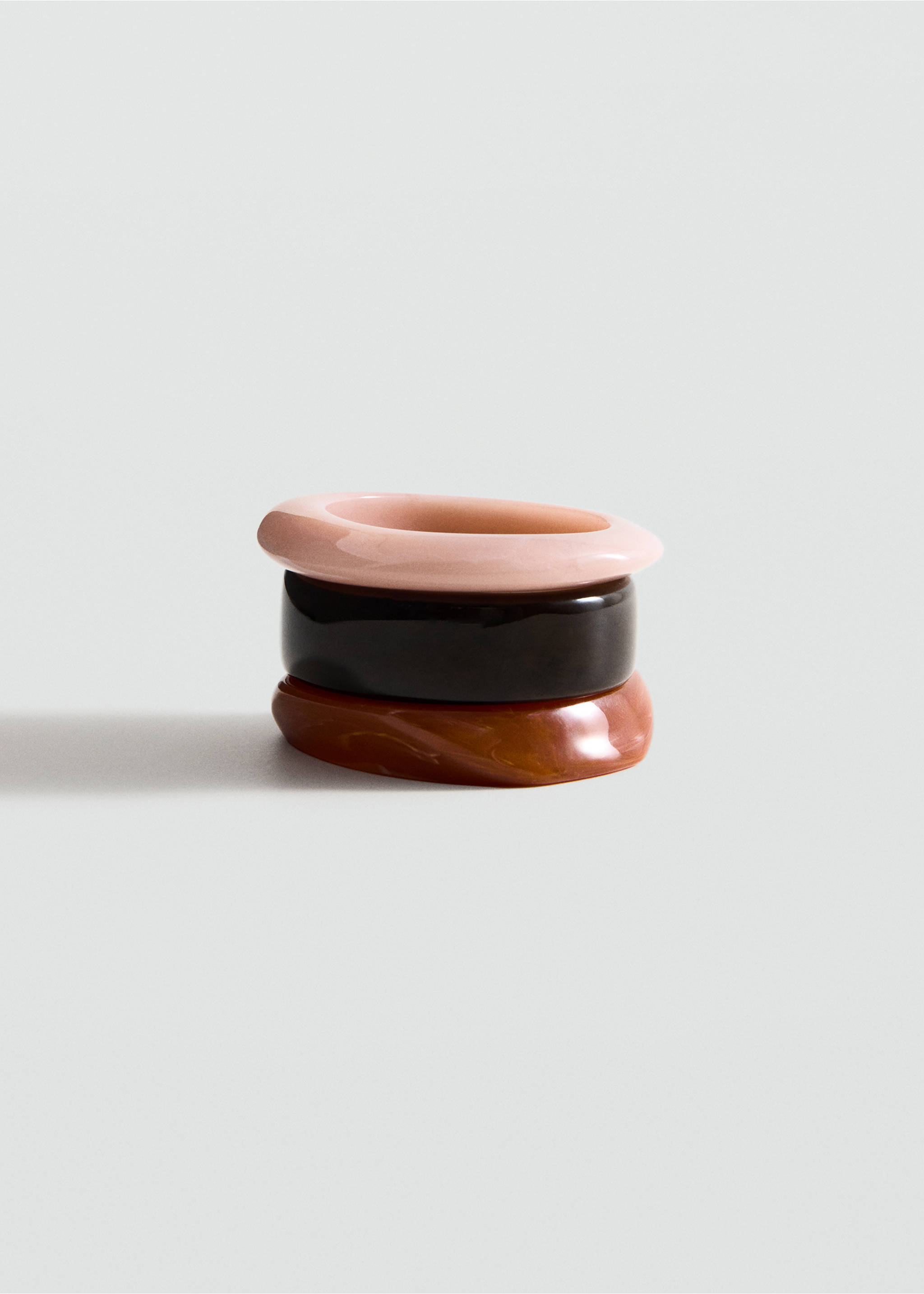 Set of three chunky resin bracelets in pale pink, dark brown, and marbled tortoiseshell., Brown. Ref: 27094433-00.