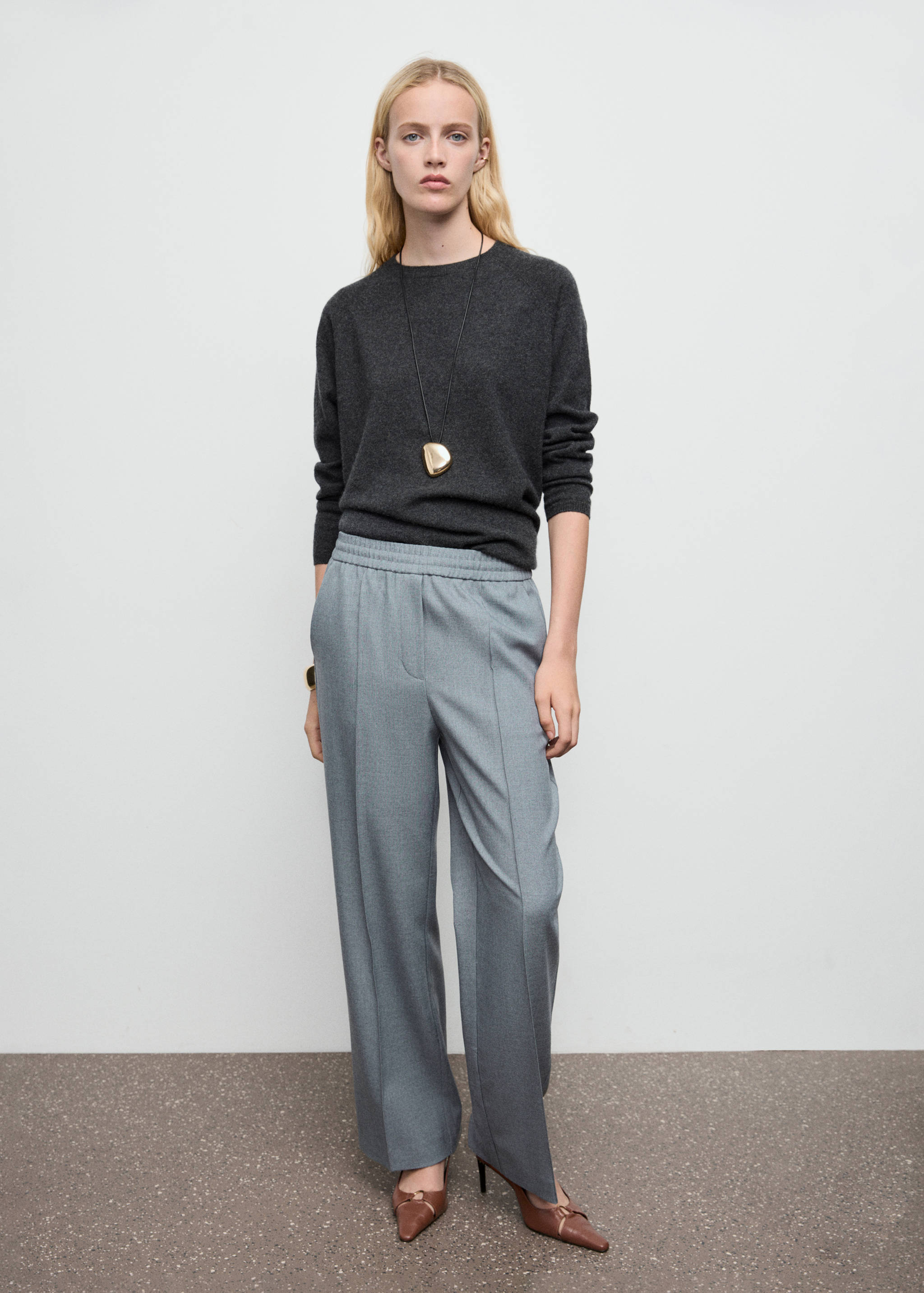 Wide leg trousers with elastic waist - General plane