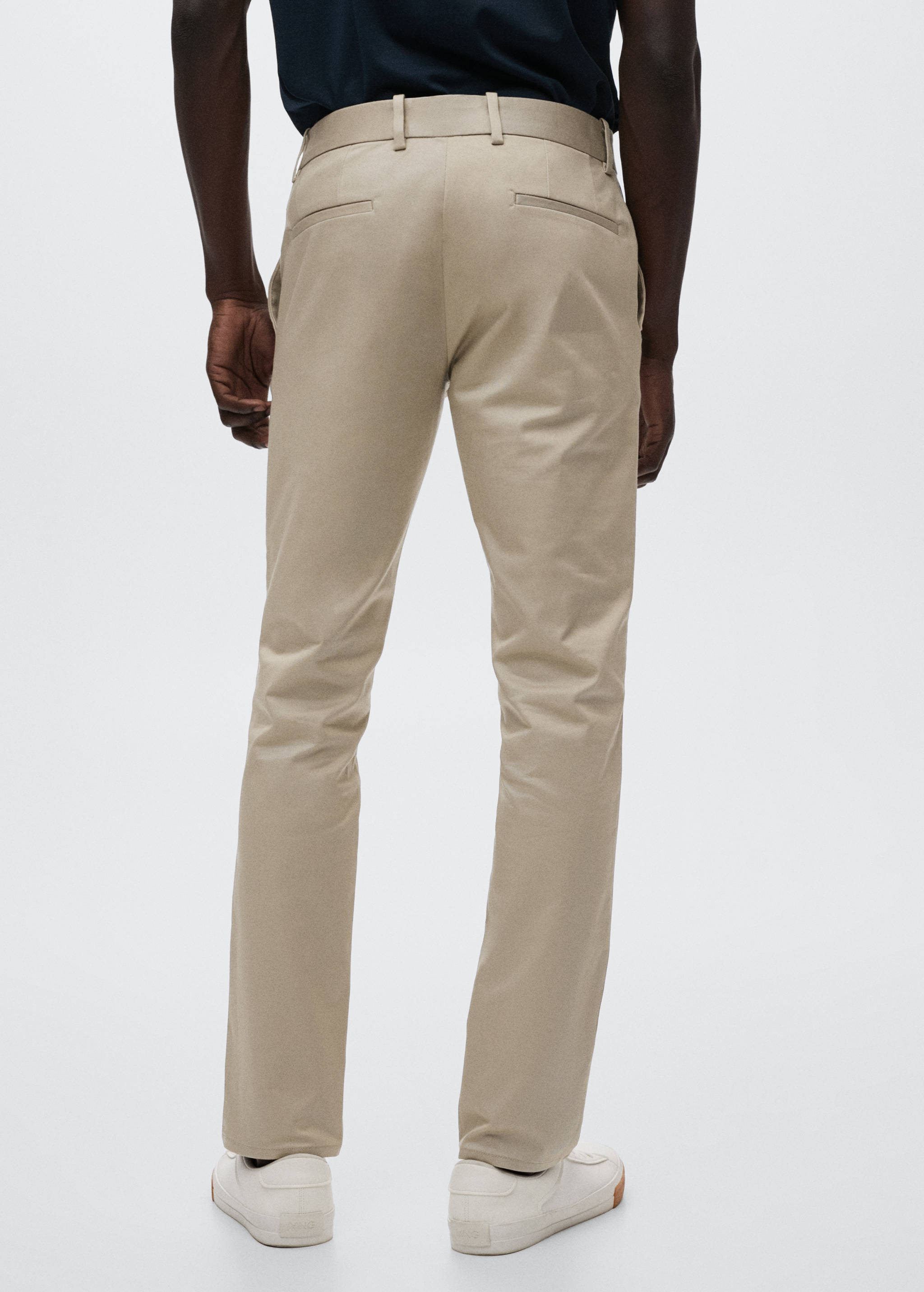 Slim fit chino trousers - Reverse of the article
